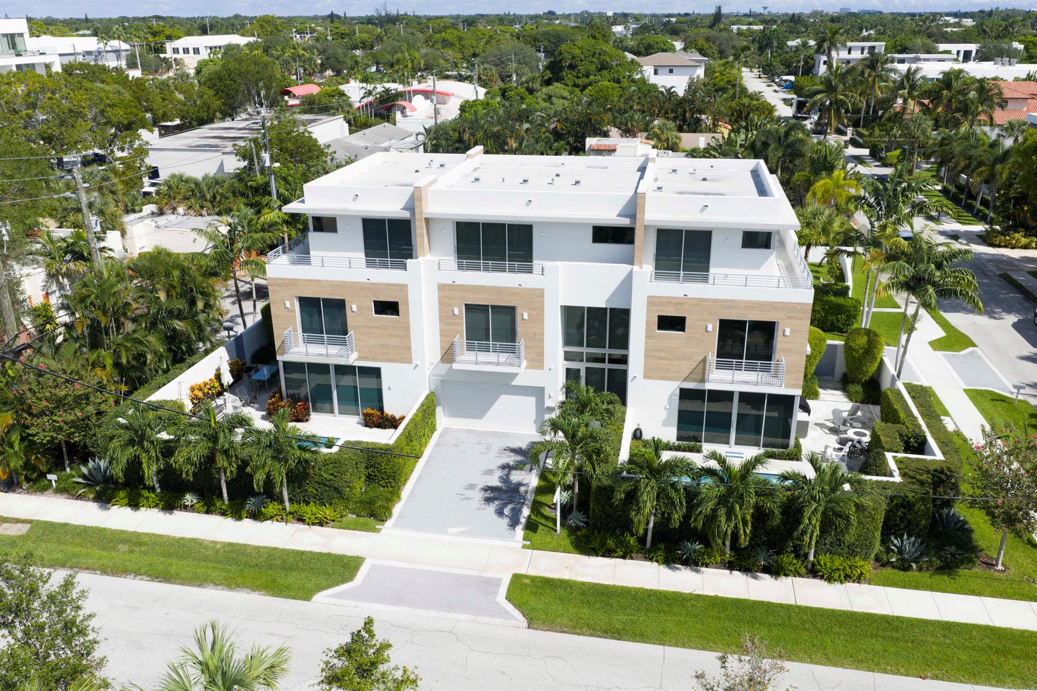 DELRAY TOWN OF - Residential Lease