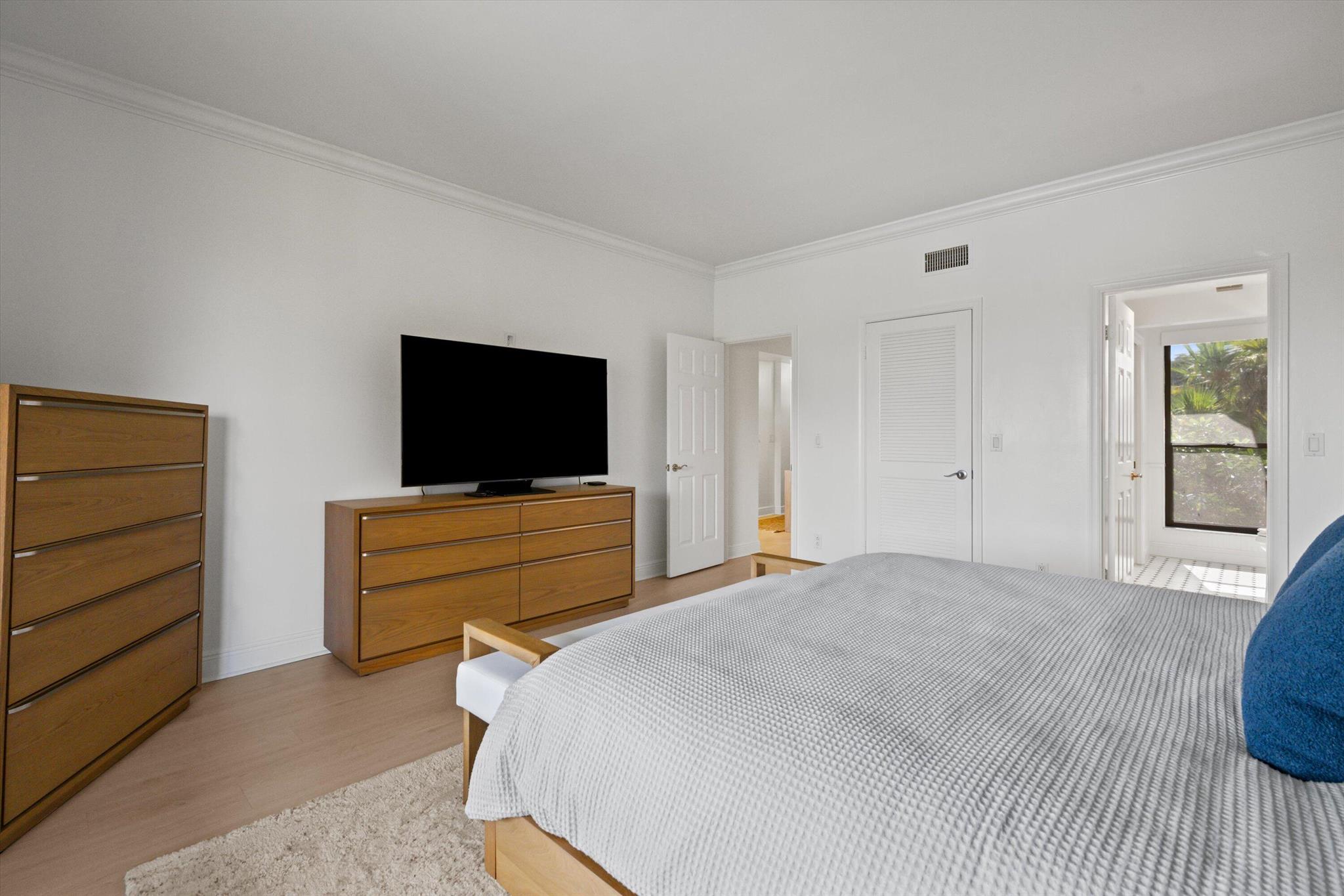 PEBBLEWOOD CONDO - Residential Lease