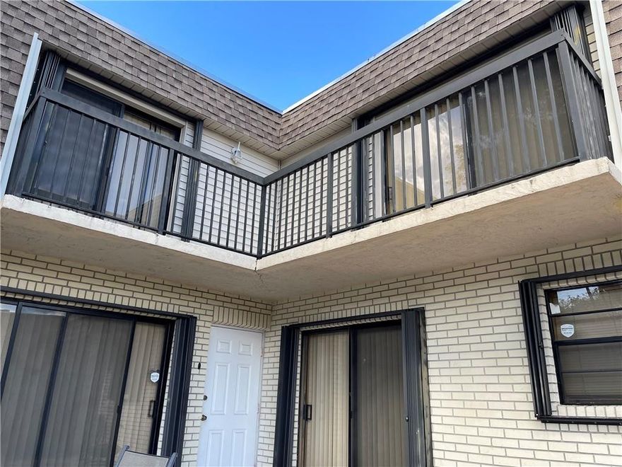 Rarely available two-level corner townhouse featuring 2 bedrooms, 2.5 bath. Over 1500 Square ft. of living space, tile floors throughout, an open concept kitchen with granite countertops. First level open floor plan with views of the patio from the living room, the second level features two bedrooms. The master bathroom features duals sinks, granite countertops and a skylight directly above  shower to bring more light to the bathroom. Both bedrooms open onto the balcony which wraps around the courtyard. Additional features included Accordion Shutters, Washer/Dryer room.  Price to sell AS-IS. Set in an ideal location.