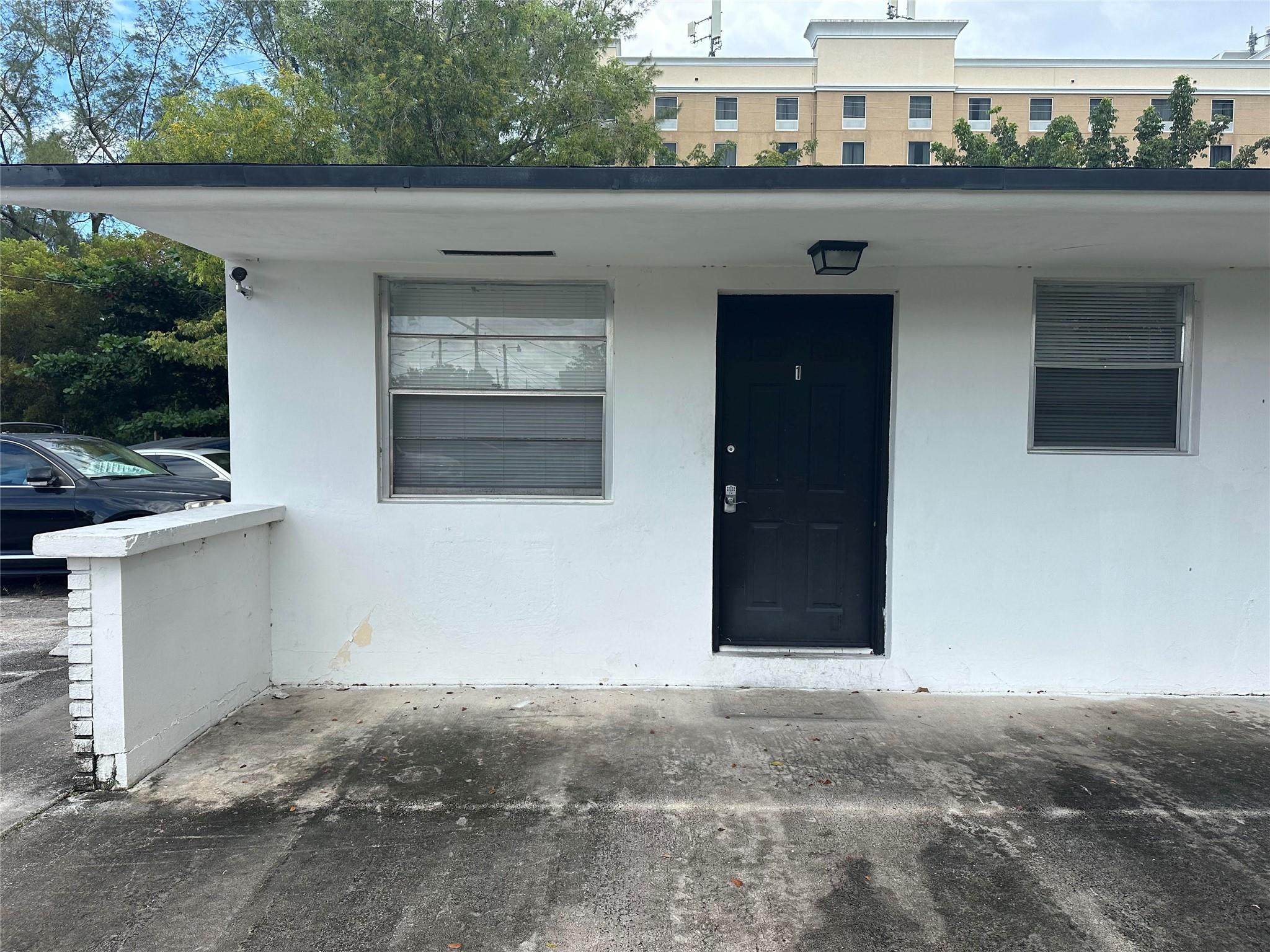 Hallandale Park 5-20 B - Residential Lease