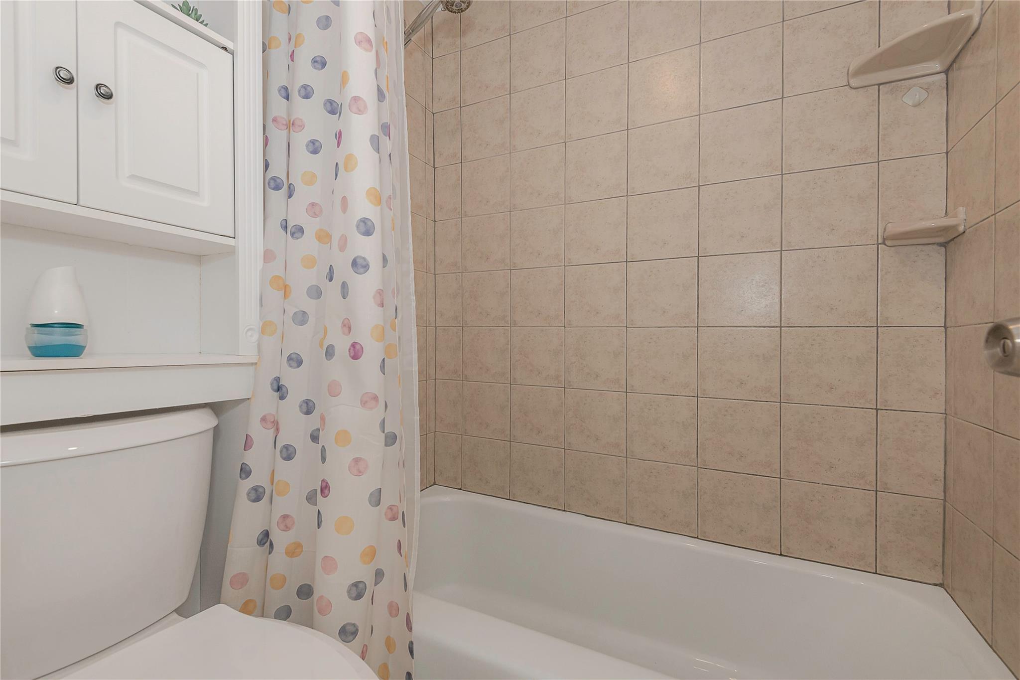 Isle of Paradise - Residential