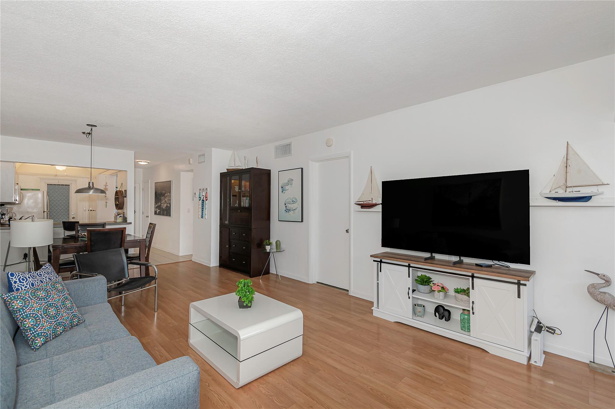 Isle of Paradise - Residential