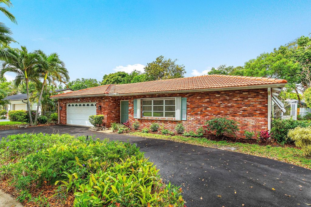 Photo of 931 NW 9th Court, Boca Raton, FL 33486 (MLS # B26011485)