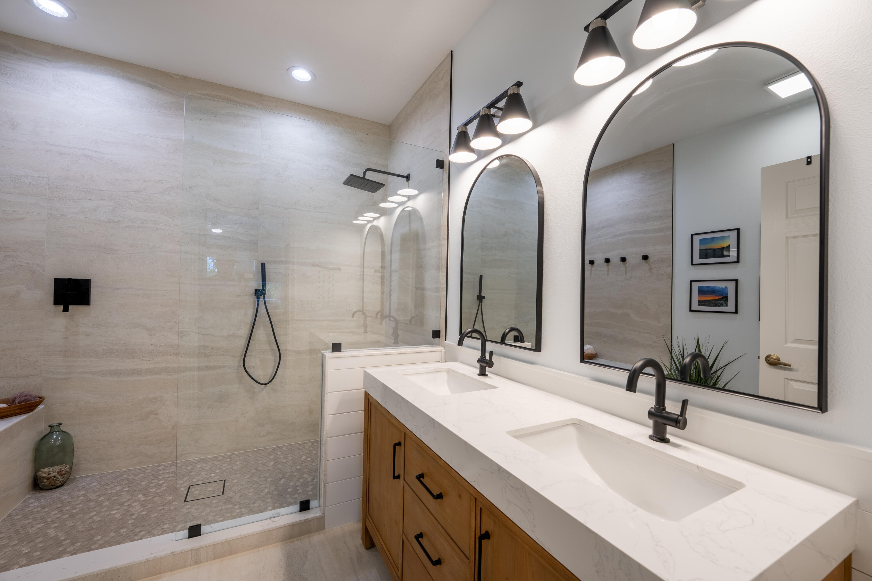 CASTLE PINES - Residential