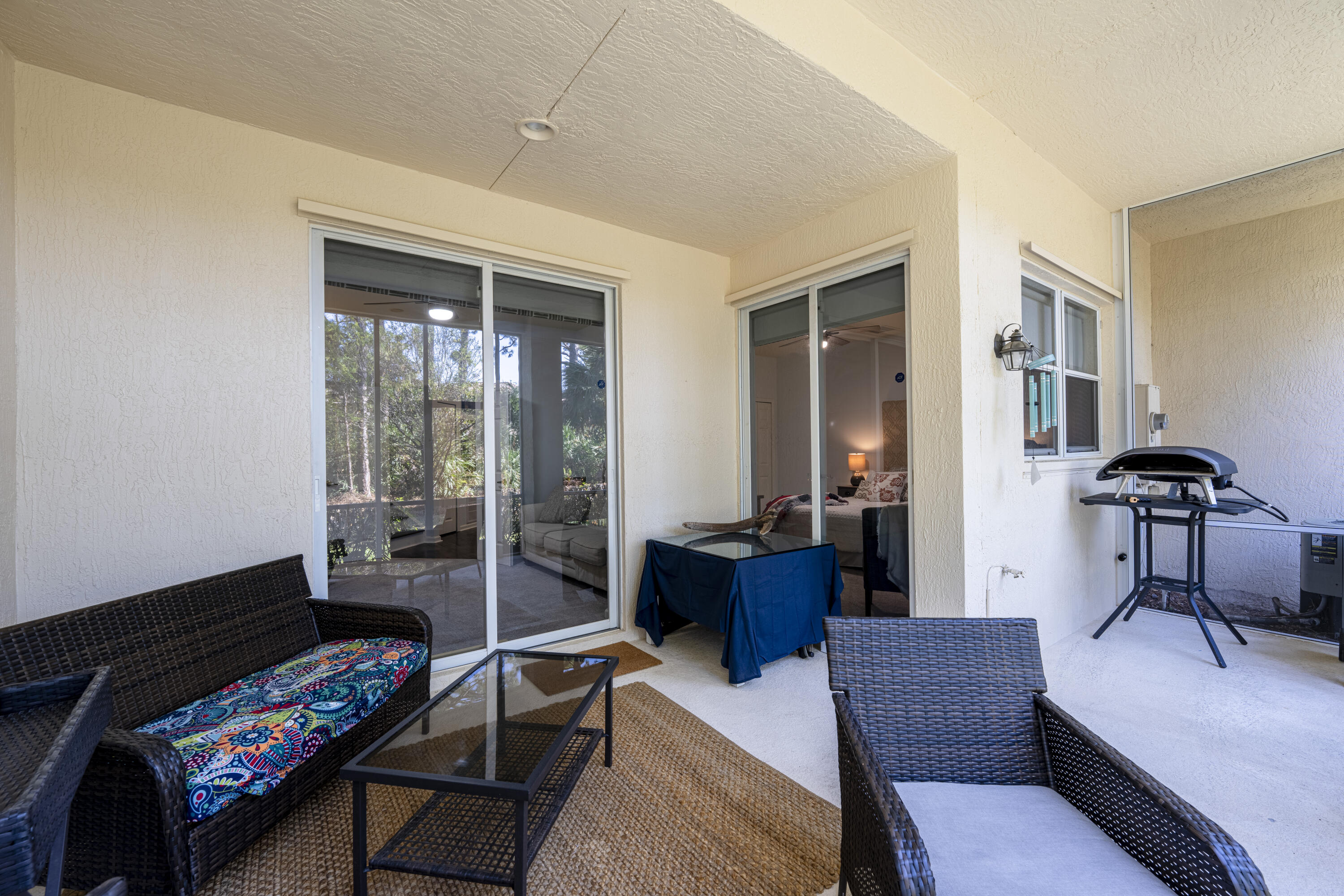 CASTLE PINES - Residential