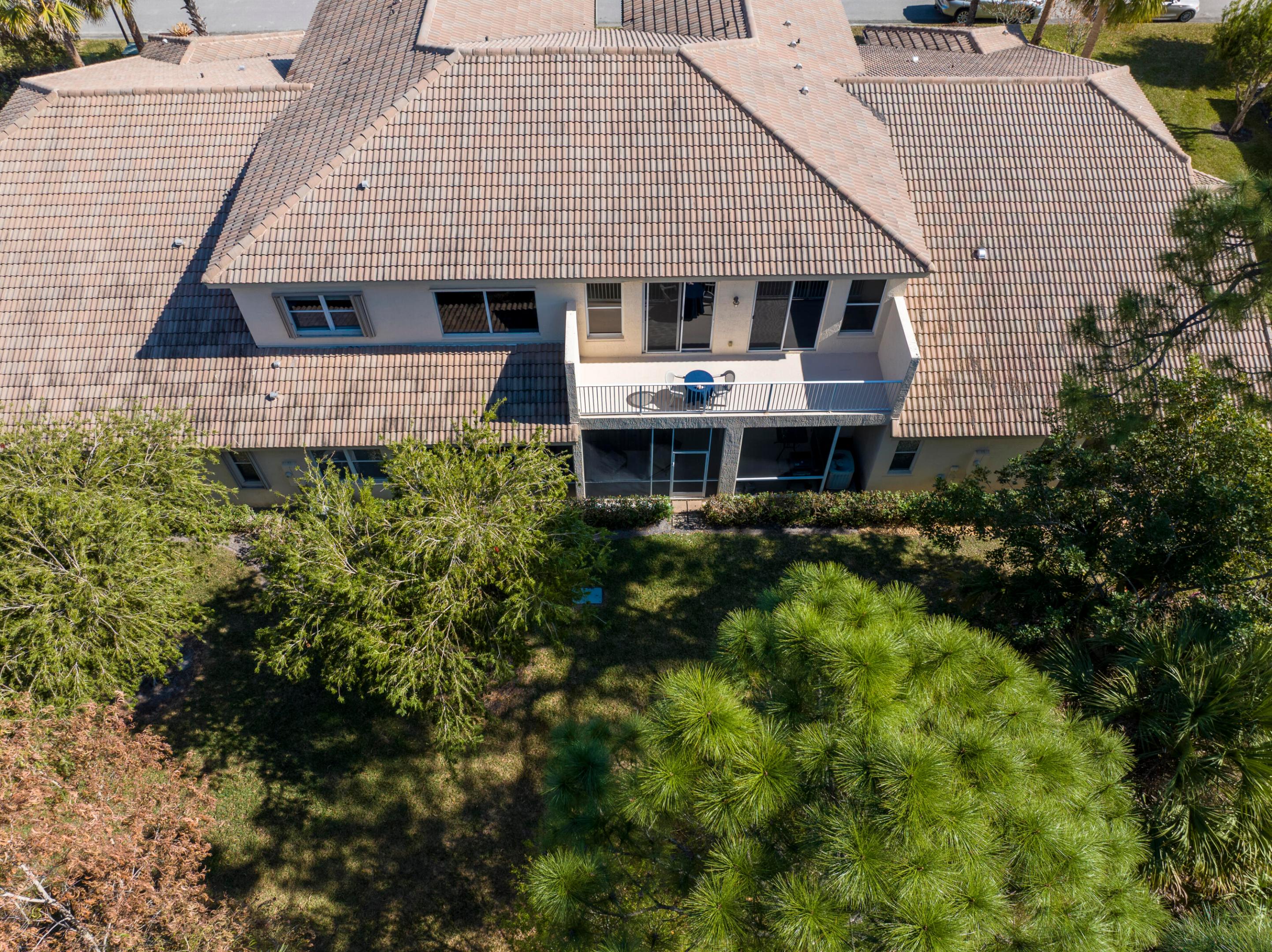 CASTLE PINES - Residential