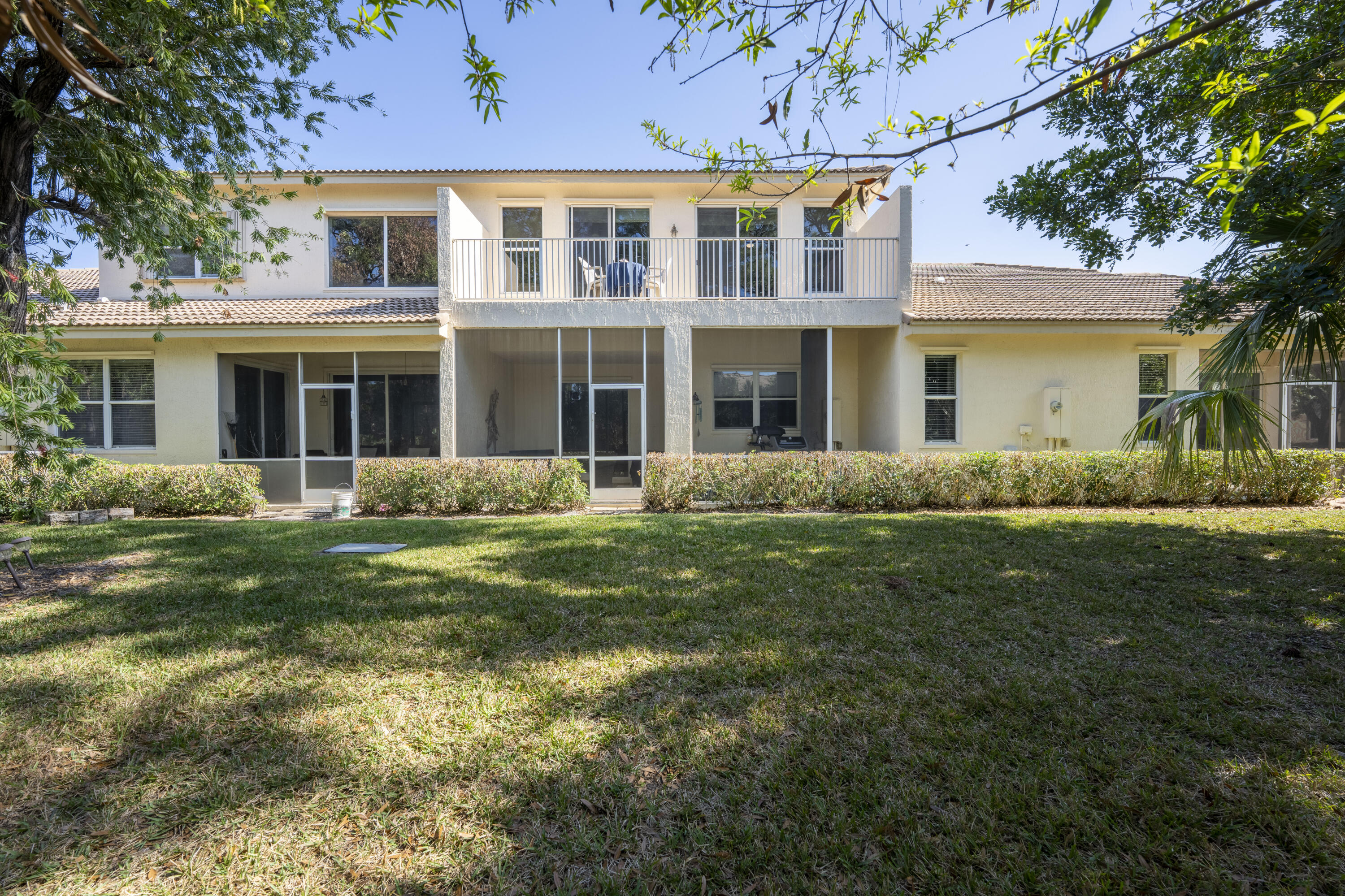 CASTLE PINES - Residential