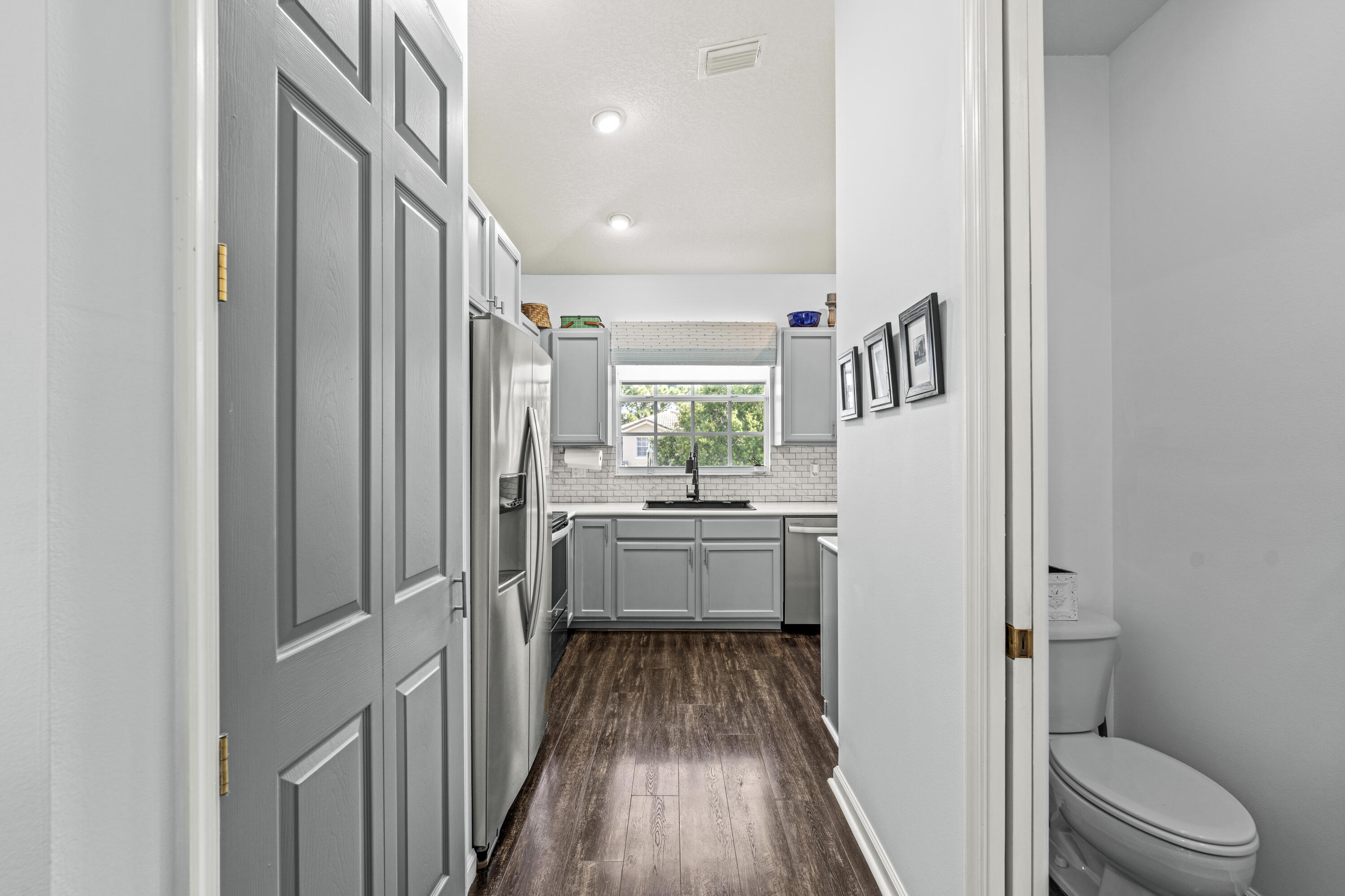 CASTLE PINES - Residential