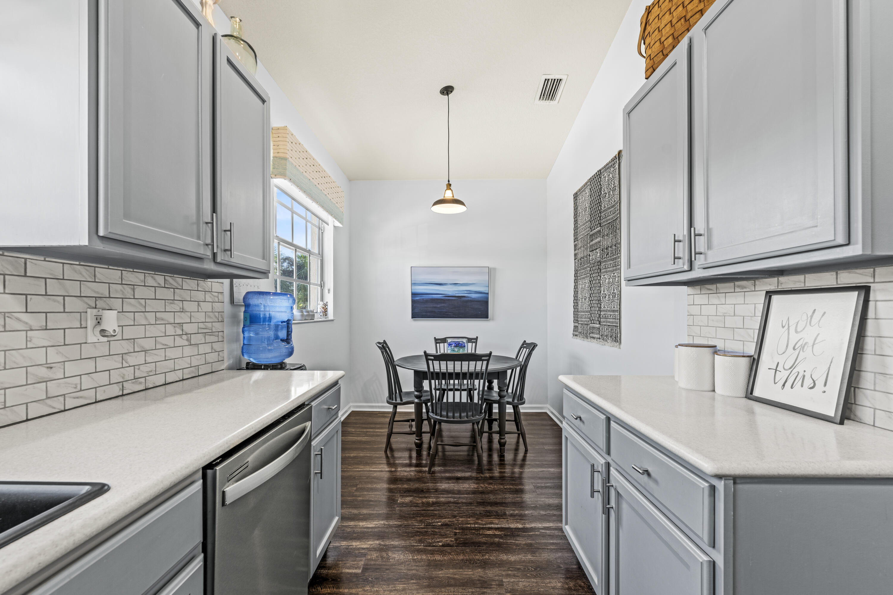 CASTLE PINES - Residential