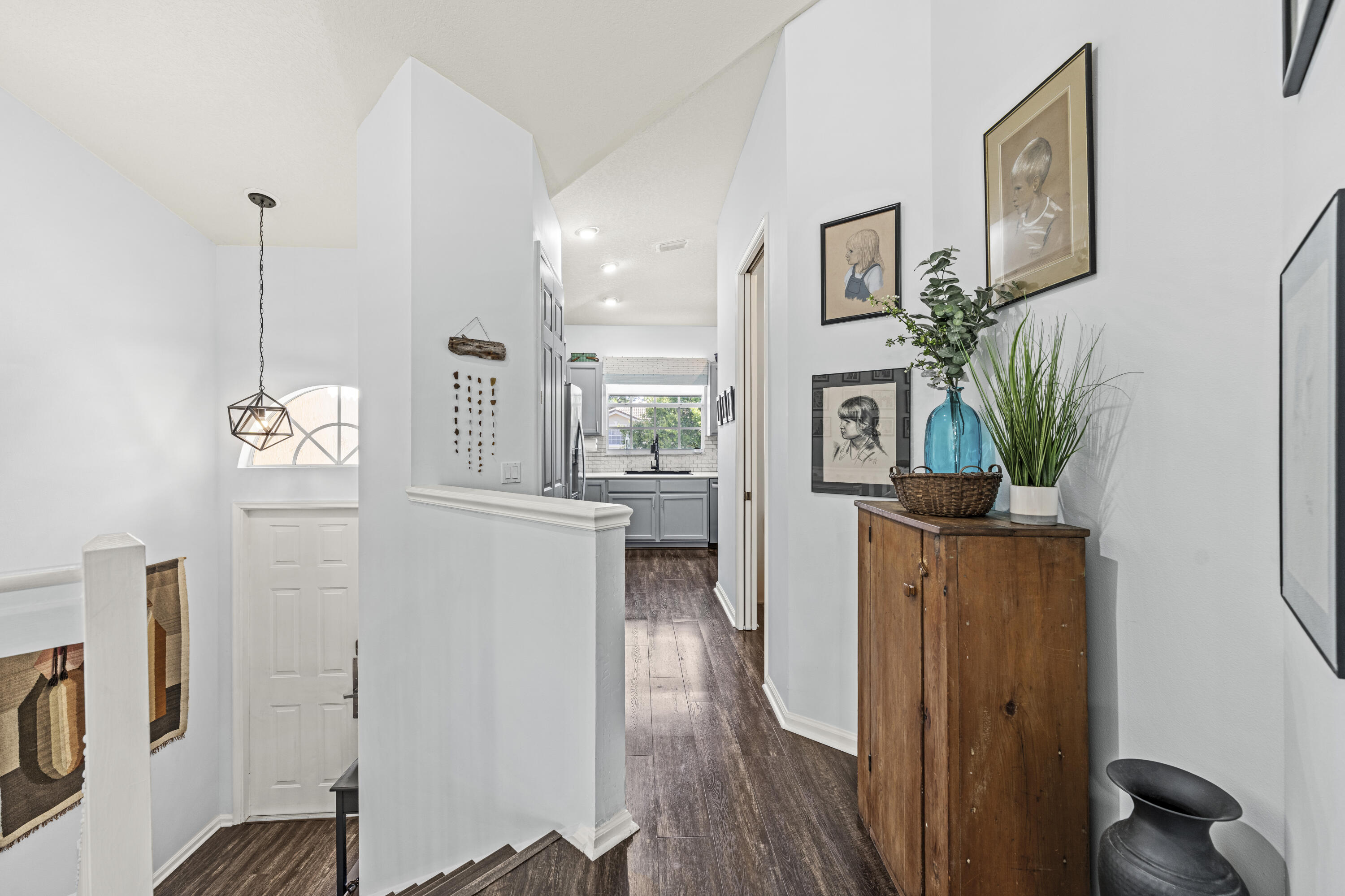 CASTLE PINES - Residential