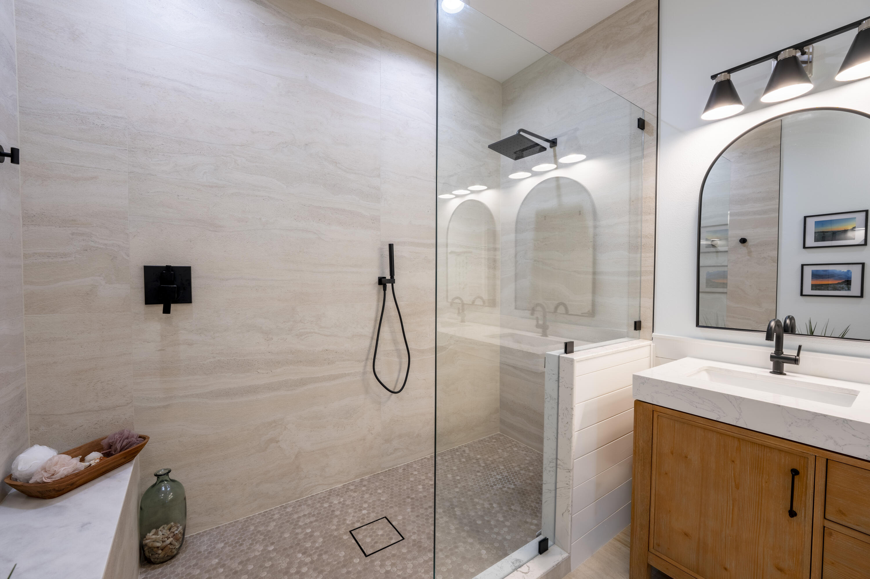 CASTLE PINES - Residential