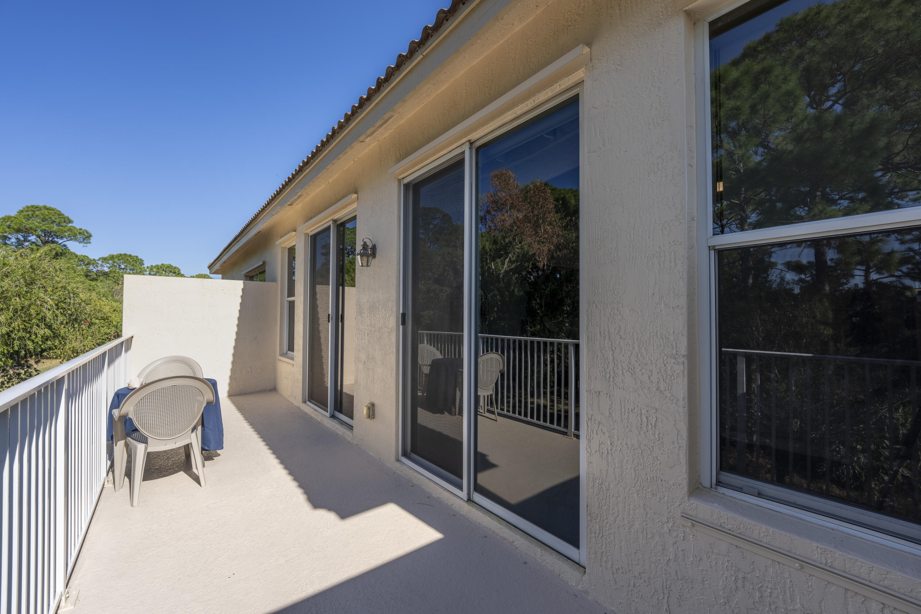 CASTLE PINES - Residential