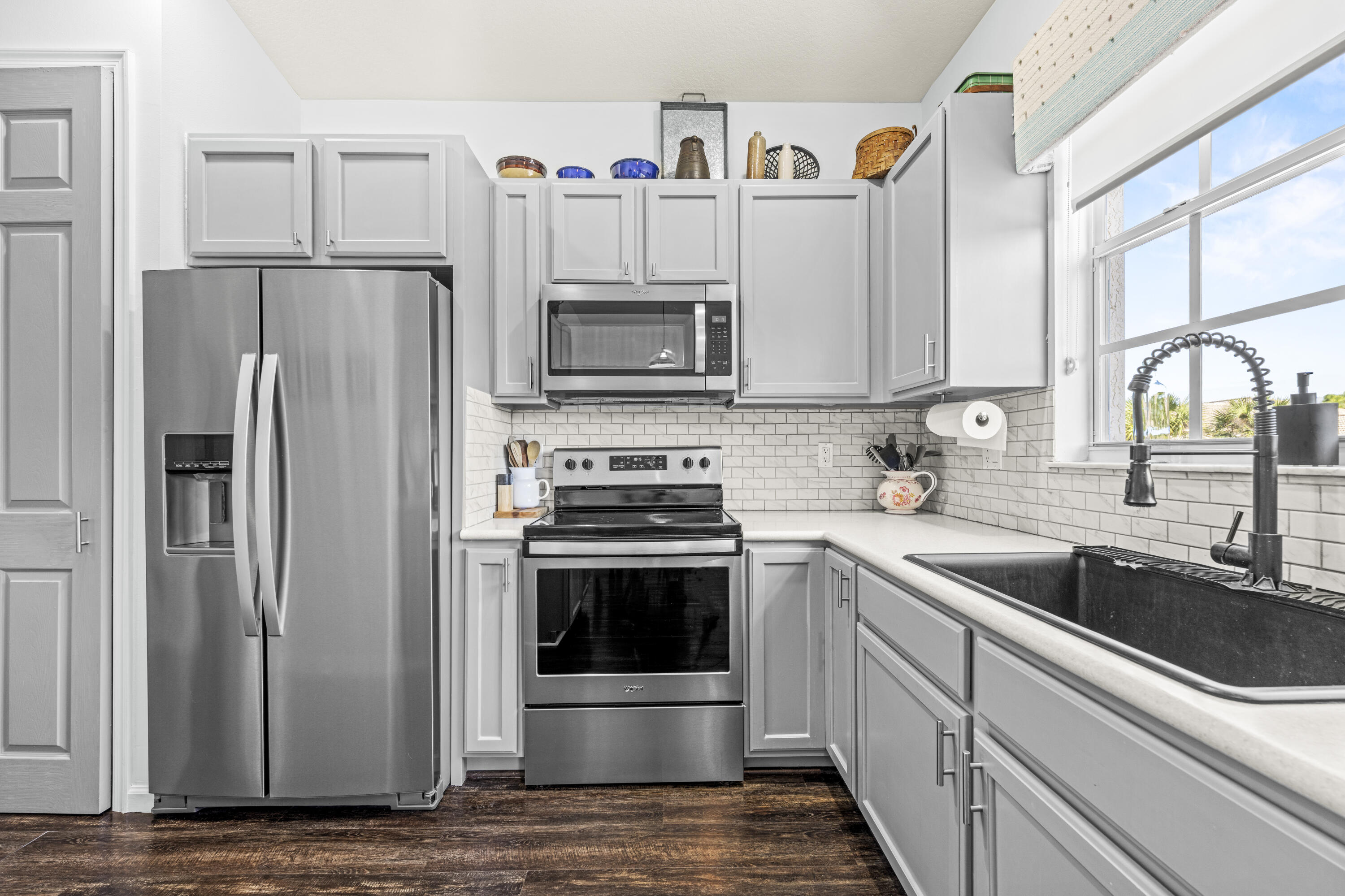 CASTLE PINES - Residential