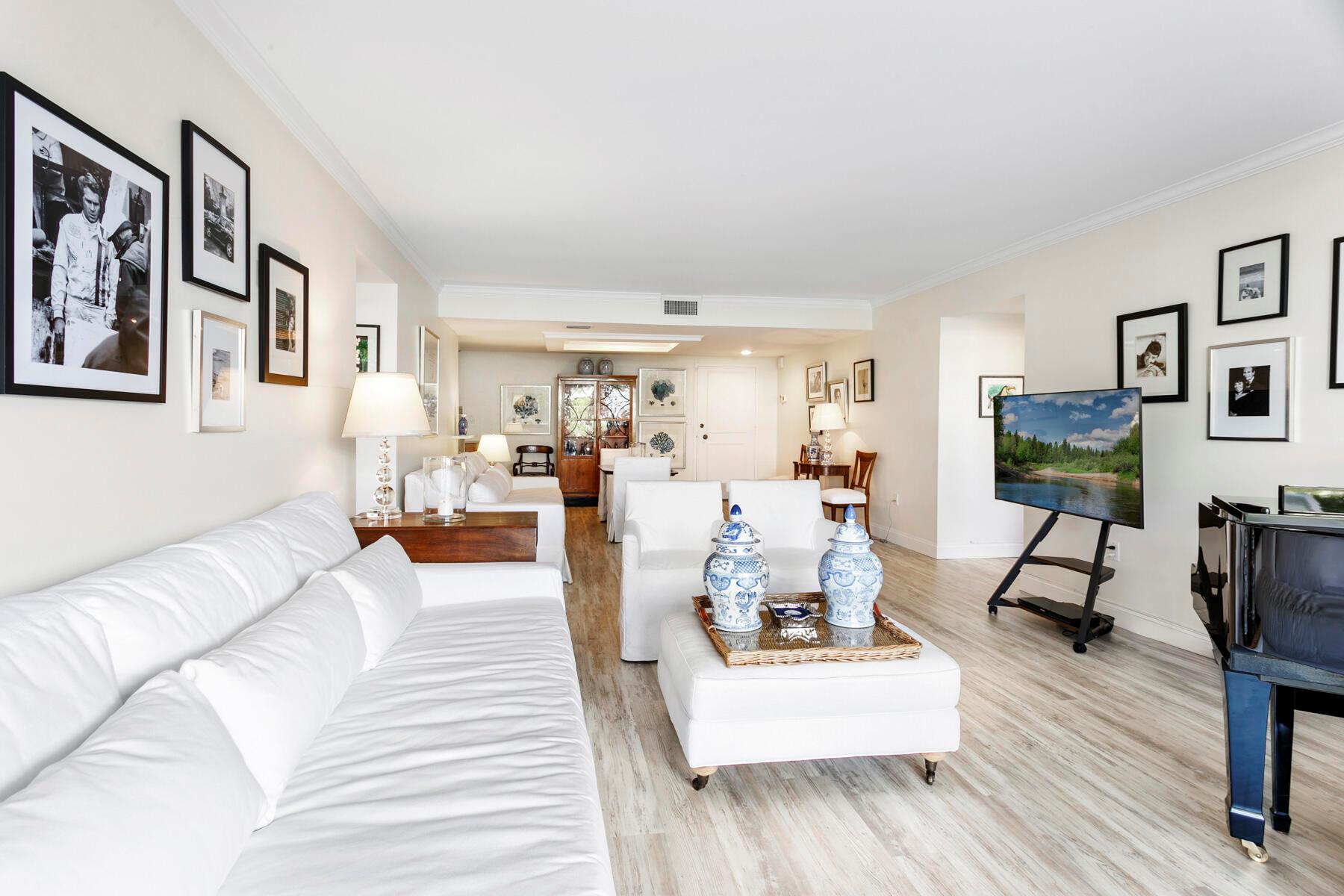 CARLYLE HOUSE CONDO - Residential Lease