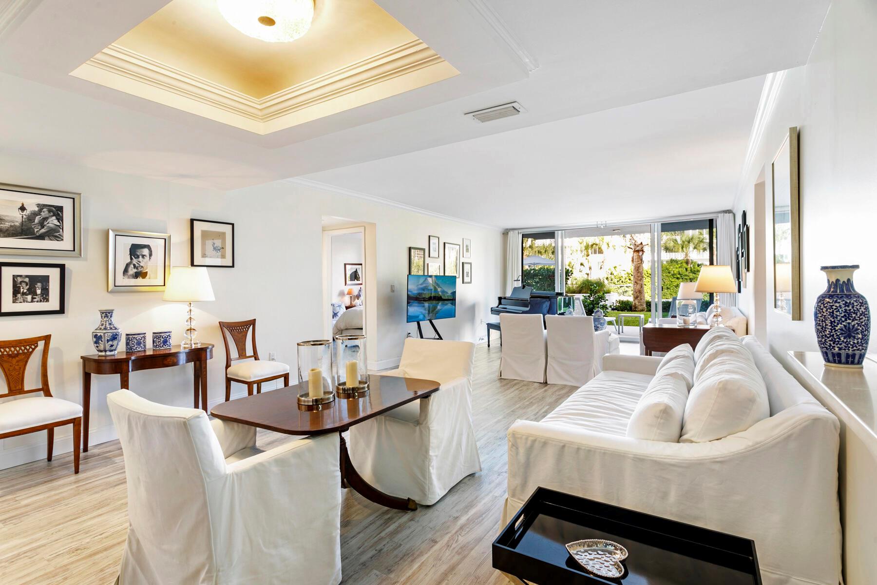 CARLYLE HOUSE CONDO - Residential Lease