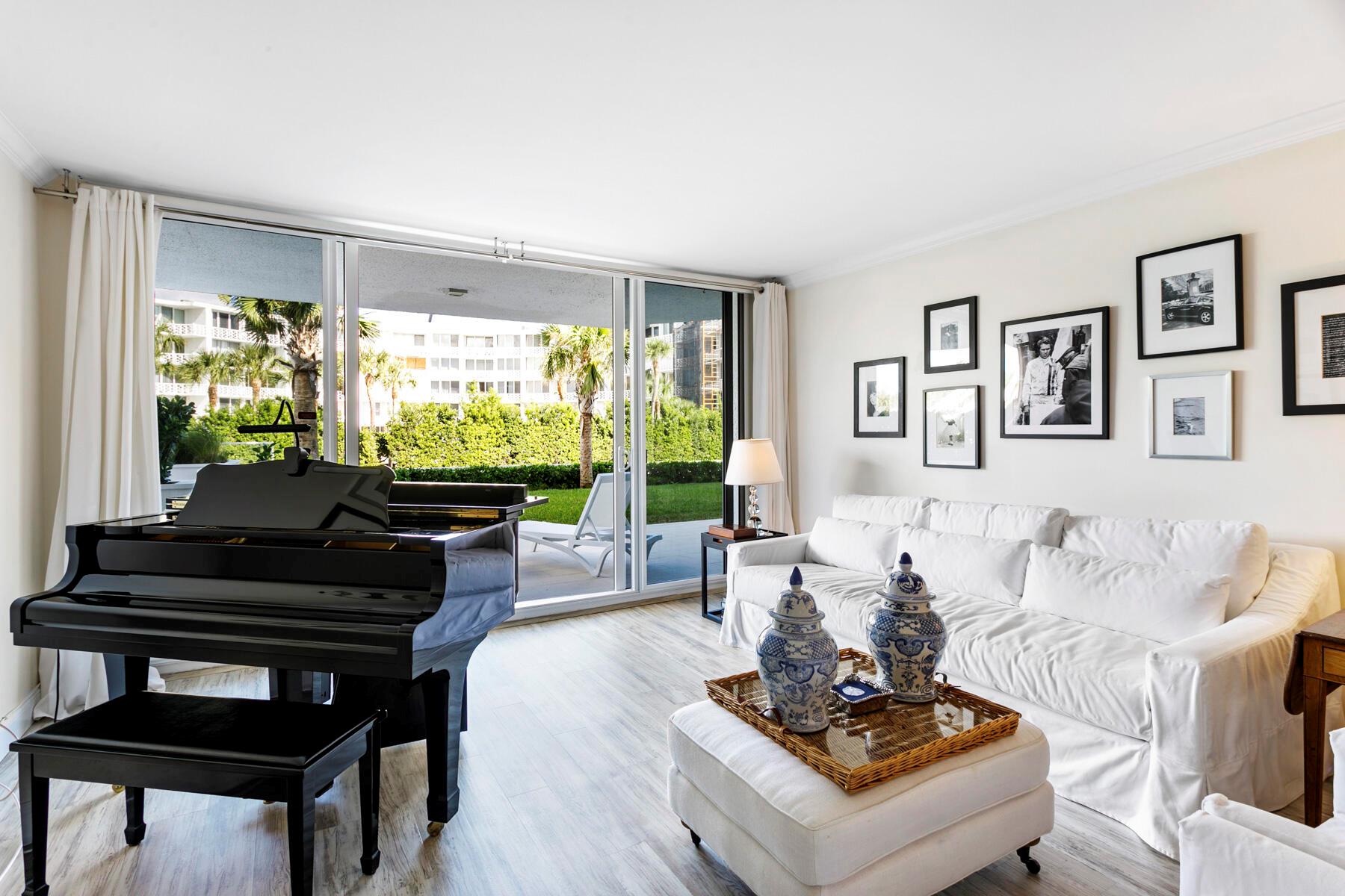 CARLYLE HOUSE CONDO - Residential Lease