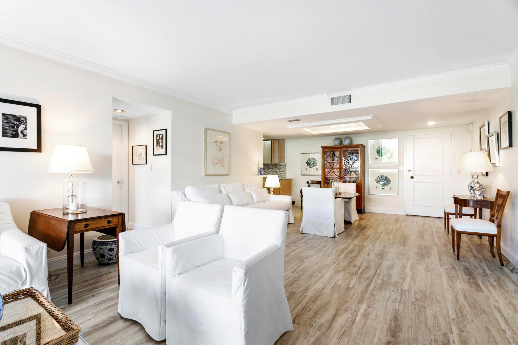 CARLYLE HOUSE CONDO - Residential Lease