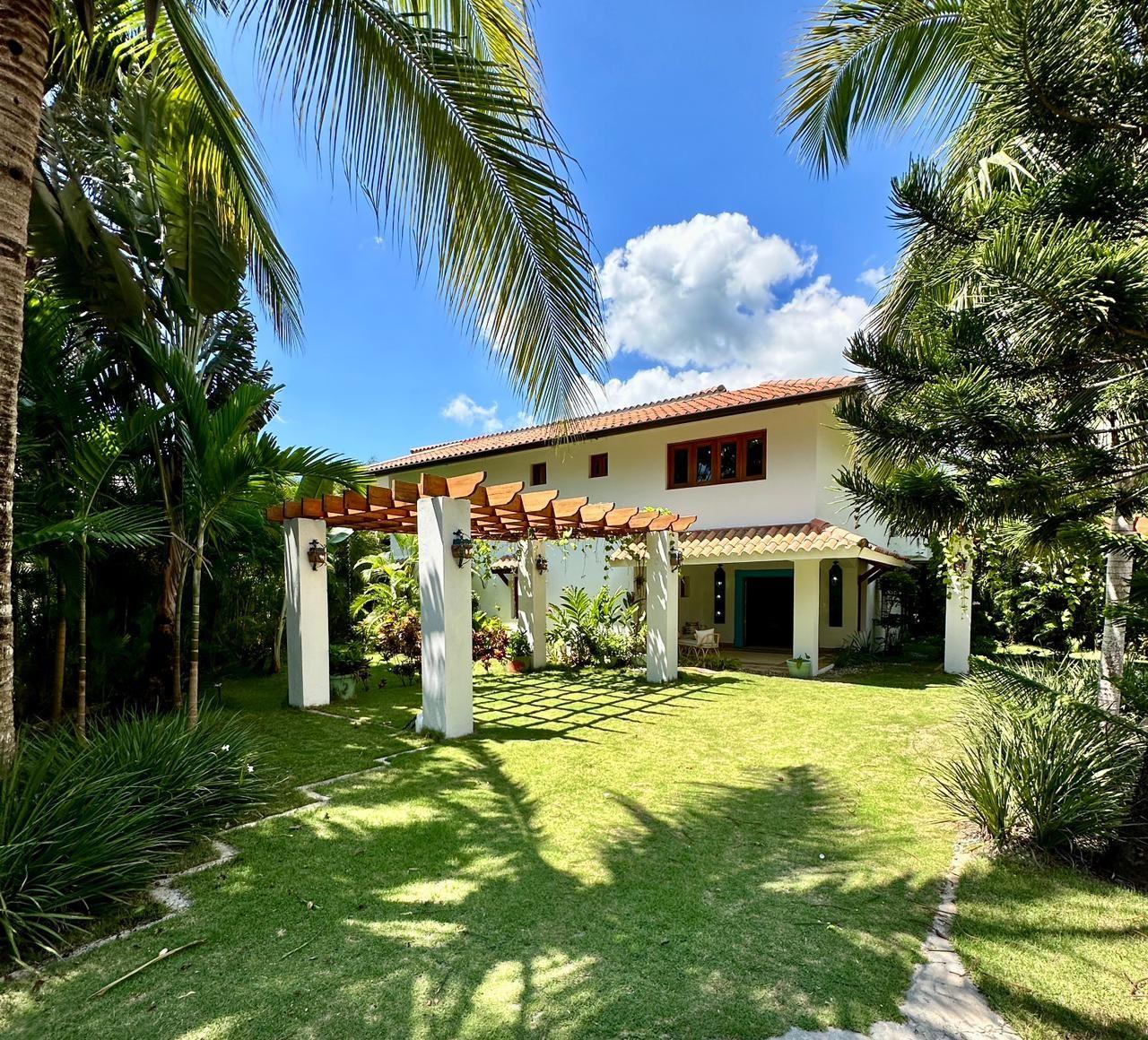 METRO COUNTRY CLUB - Residential