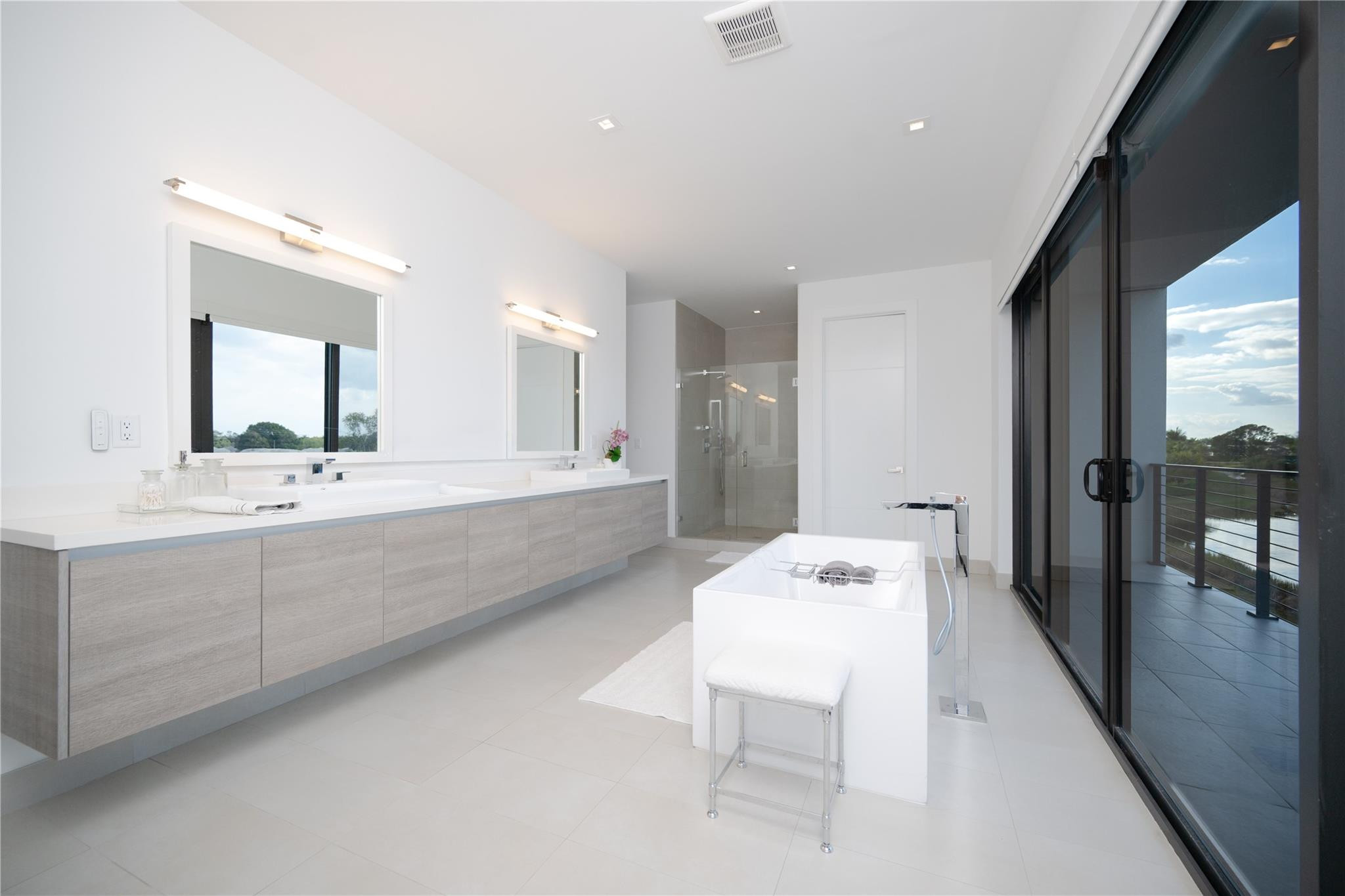 Weston Estates 181-168 B - Residential