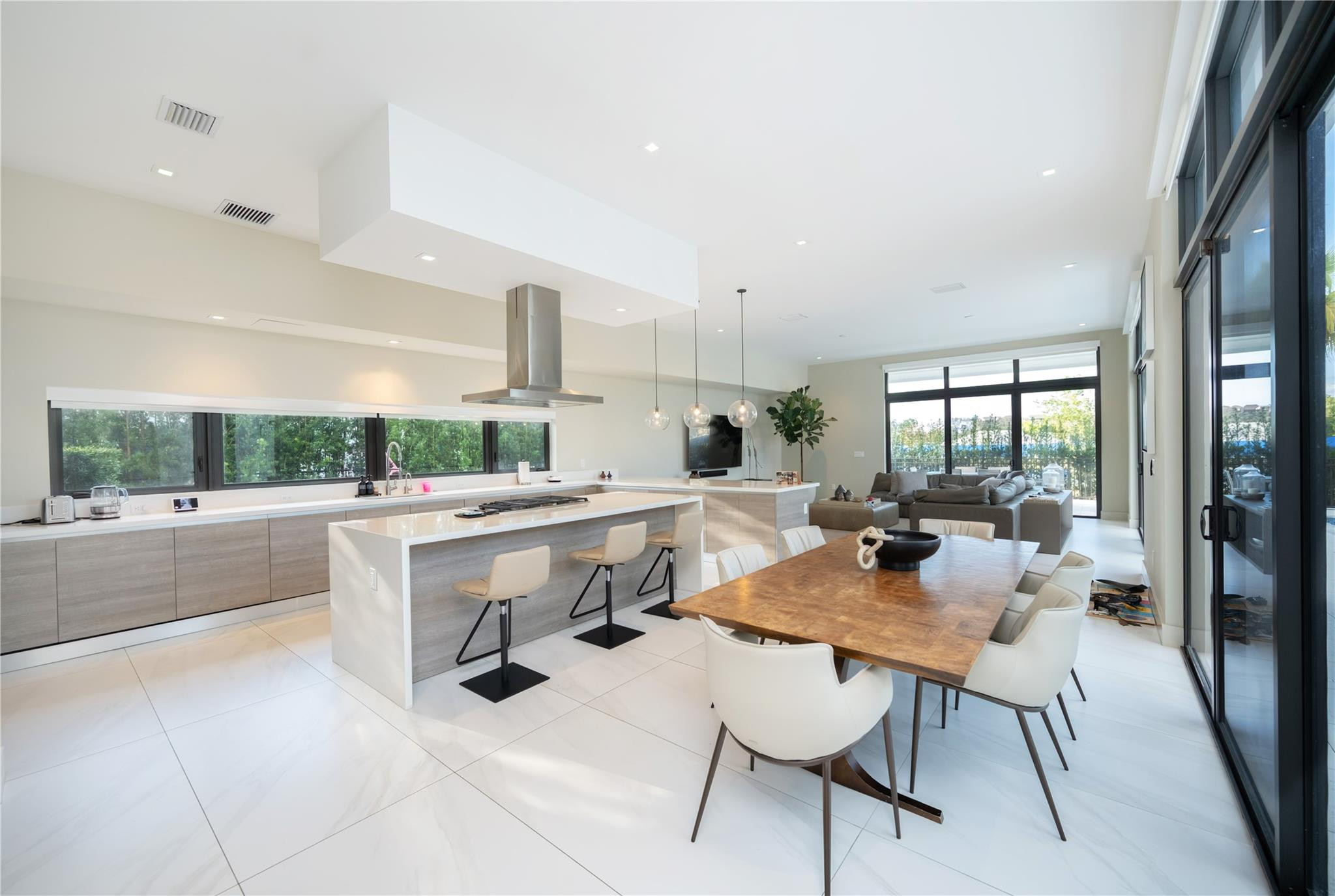 Weston Estates 181-168 B - Residential