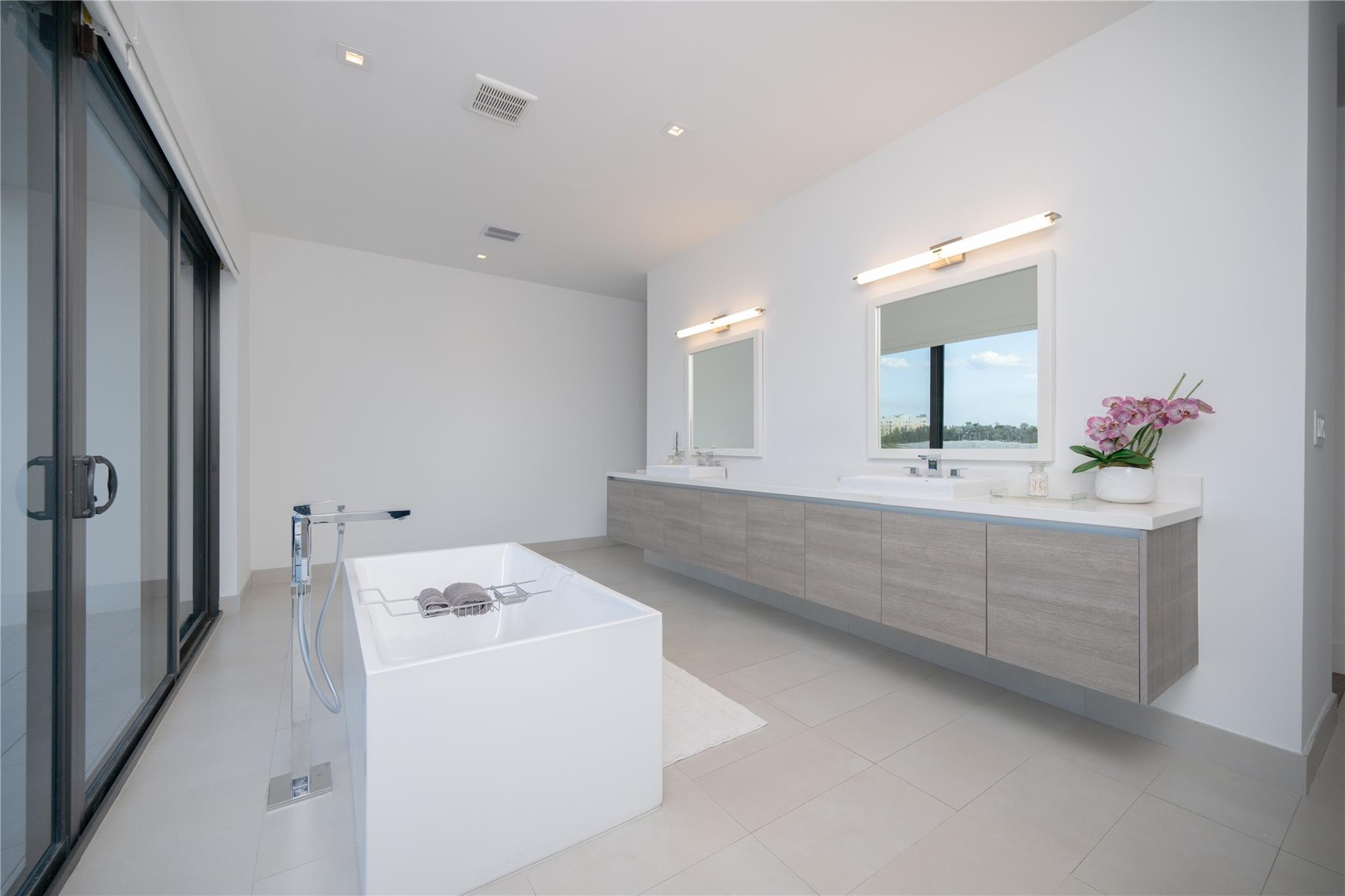 Weston Estates 181-168 B - Residential