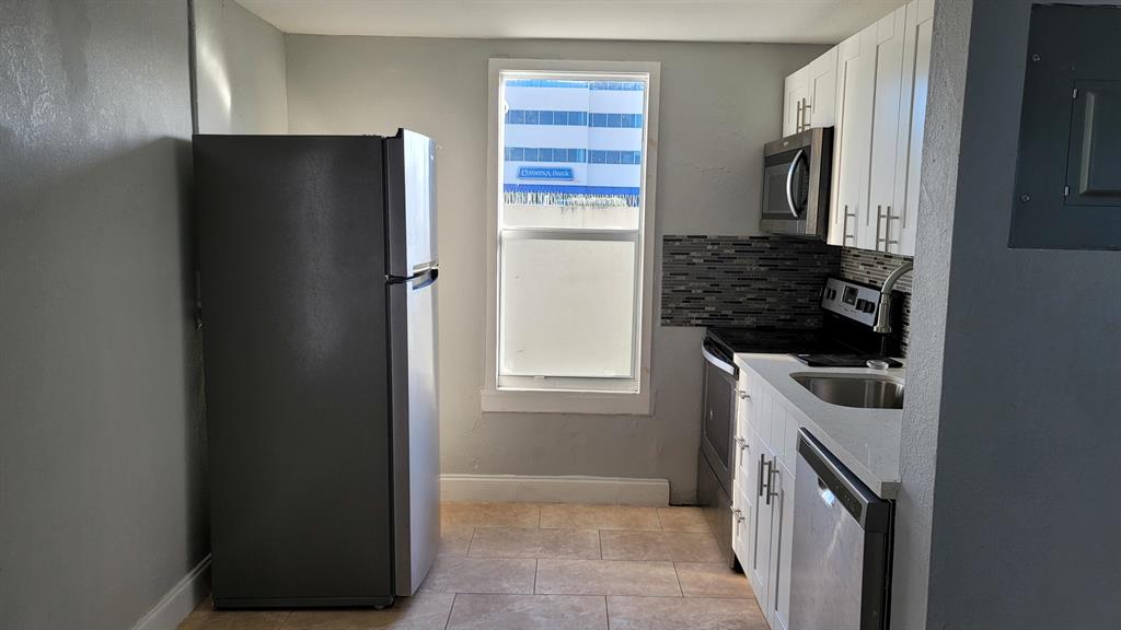 INLET SHORES - Residential Lease