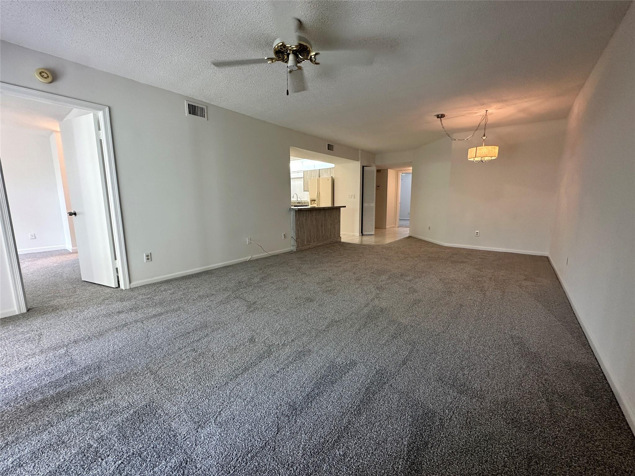 Royal Grenadier II Condo - Residential Lease