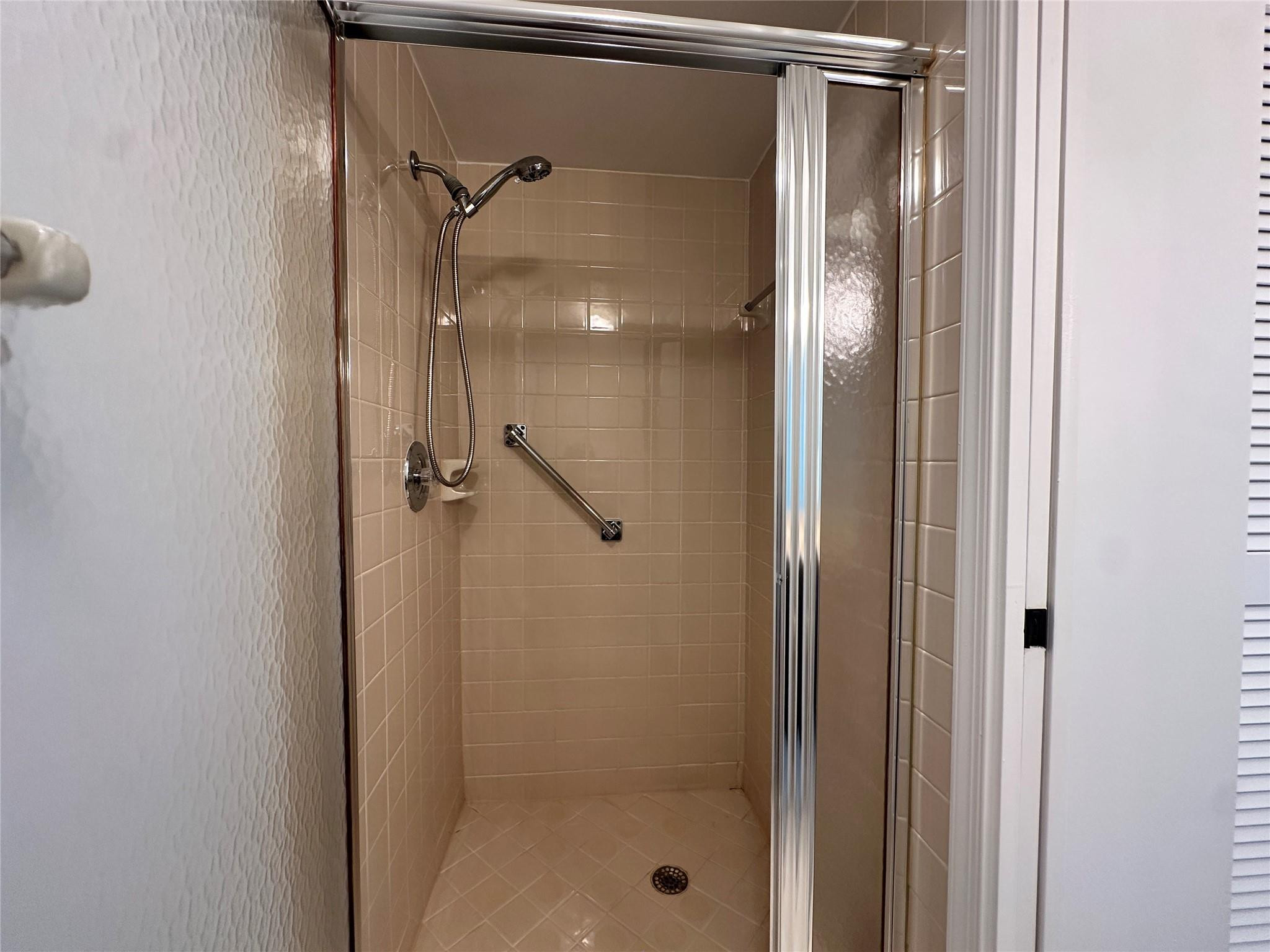 Royal Grenadier II Condo - Residential Lease