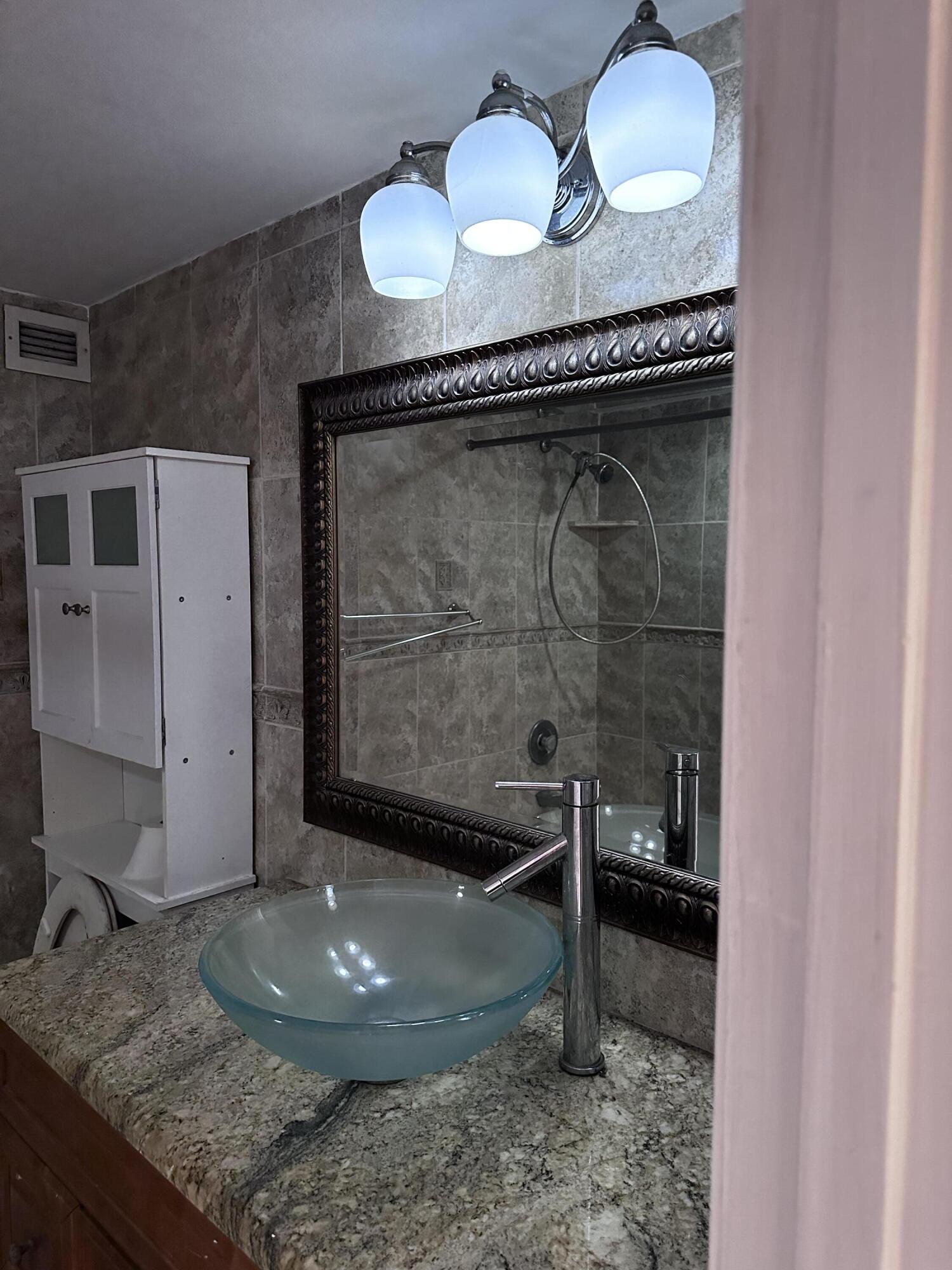 INVERRARY COUNTRY CLUB - Residential