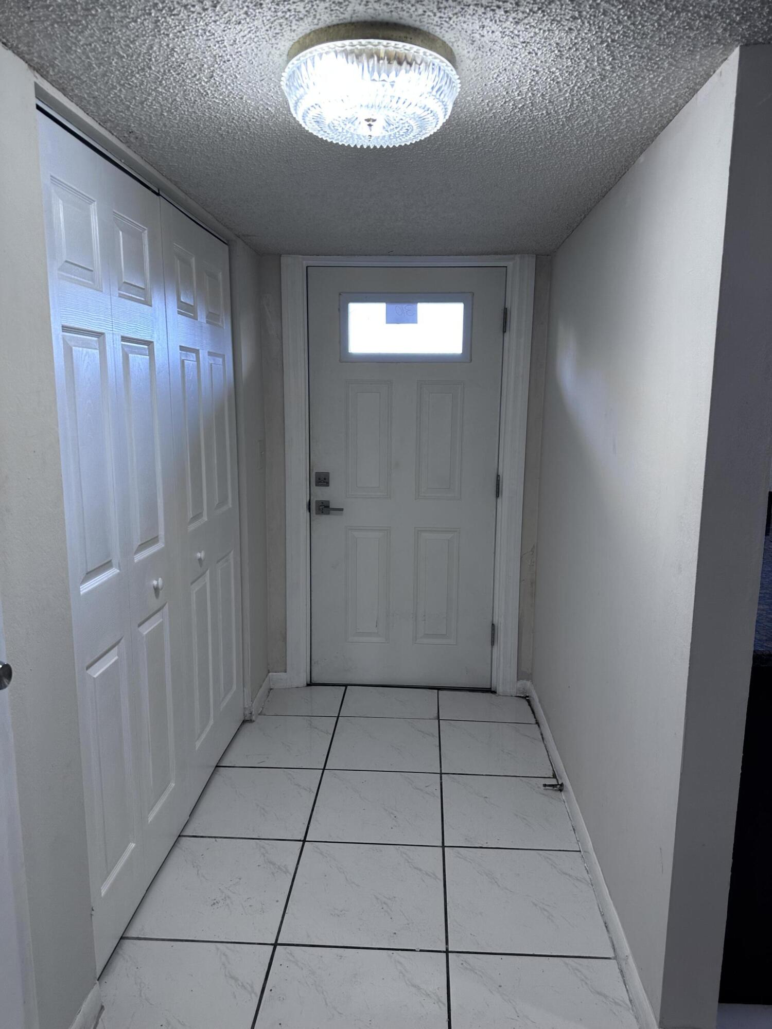 INVERRARY COUNTRY CLUB - Residential