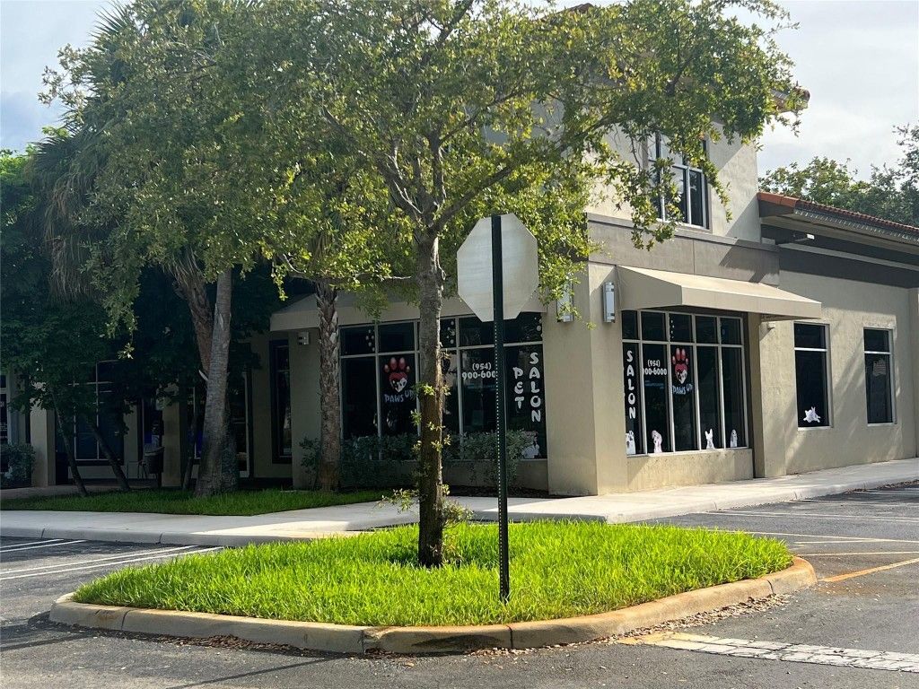 Photo of 4631 N State Road 7 #21A, Pompano Beach, FL 33073 (MLS # F10511937)