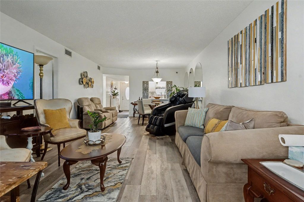 Photo of 9520 S Hollybrook Lake Drive #103, Pembroke Pines, FL 33025 (MLS # F10538615)
