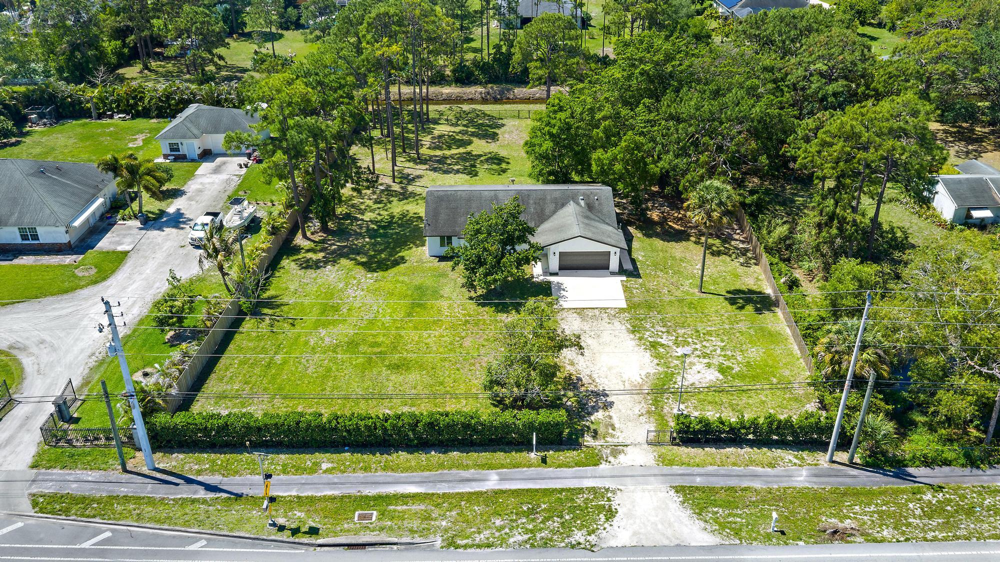 The Acreage - Residential