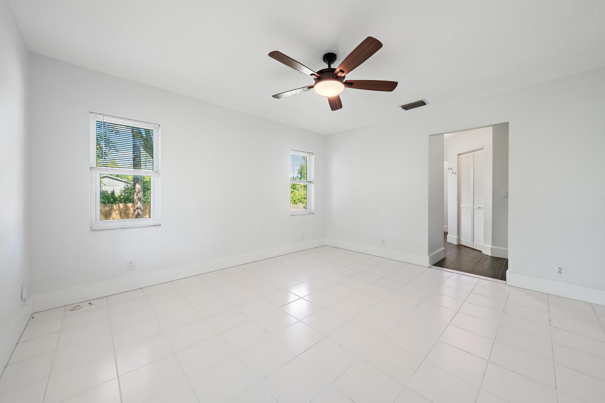 The Acreage - Residential