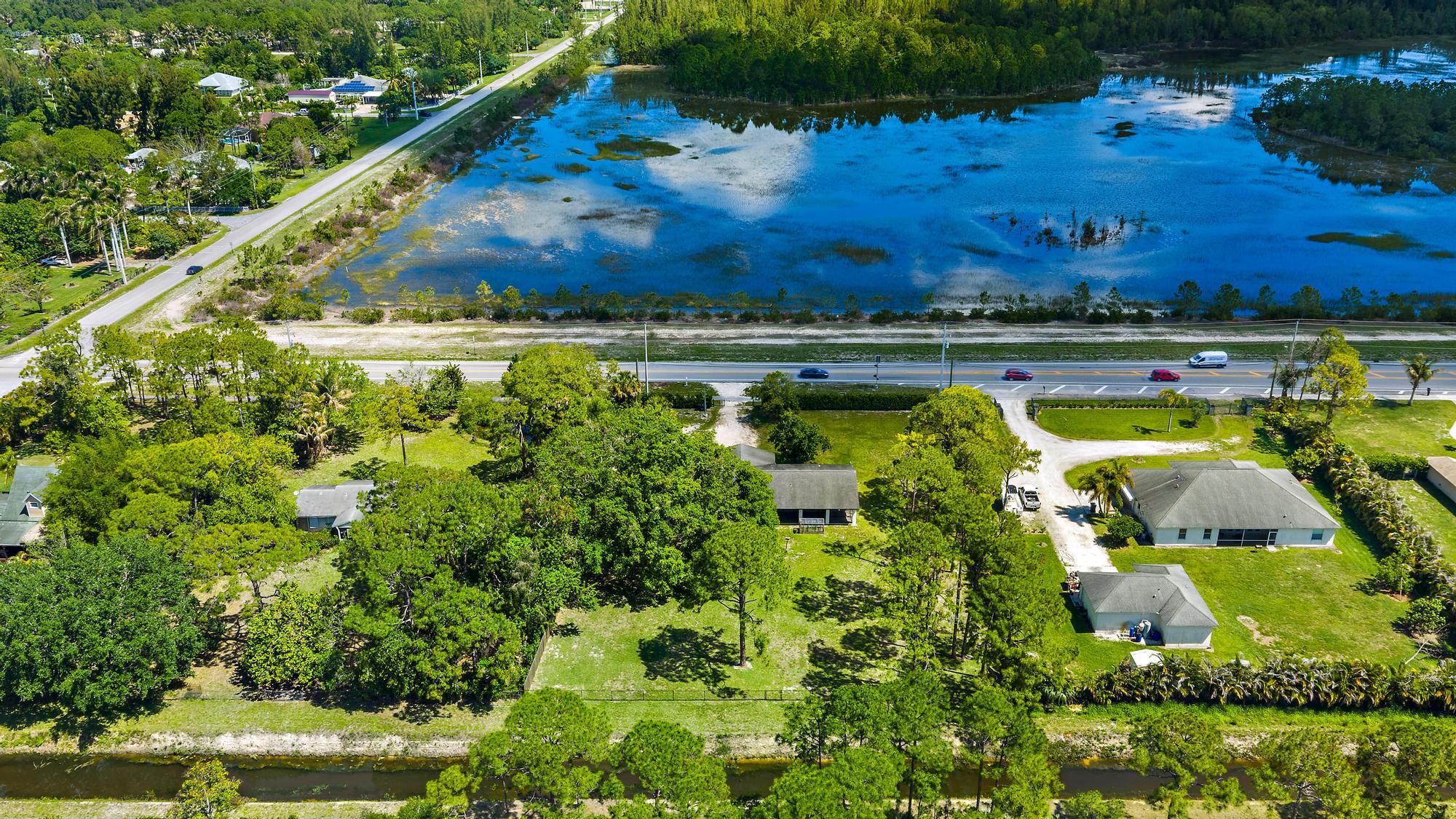 The Acreage - Residential