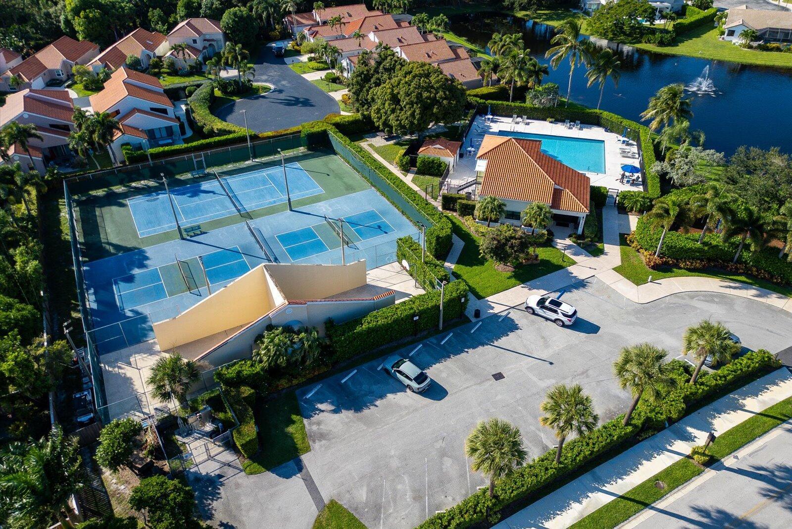 CRYSTAL POINTE PL 2 - Residential