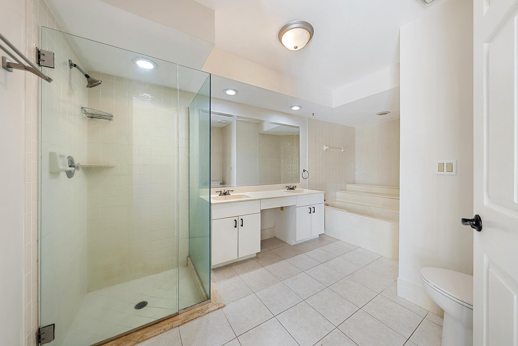 CRYSTAL POINTE PL 2 - Residential