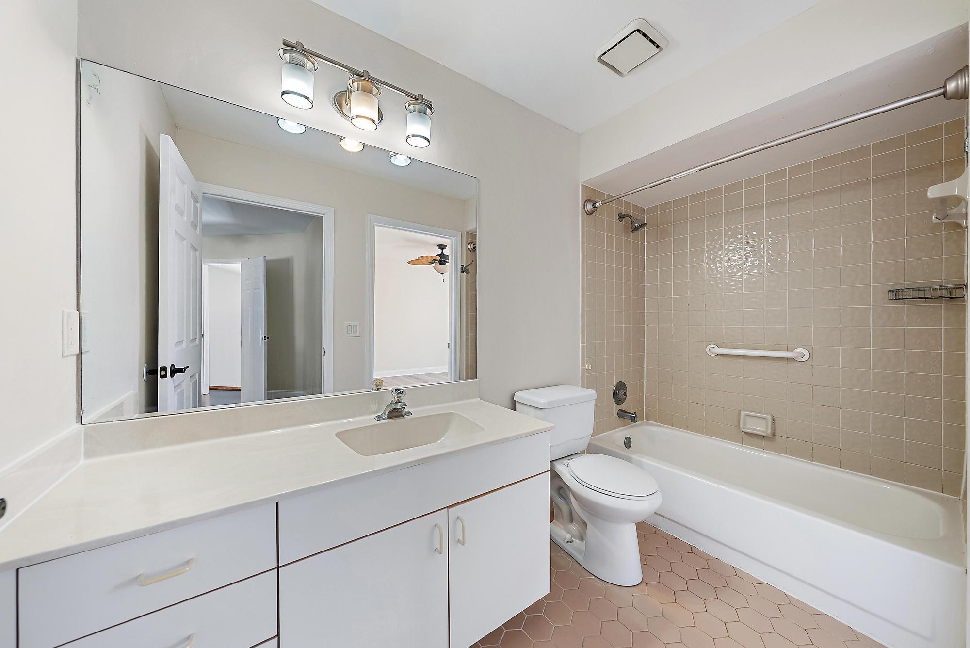 CRYSTAL POINTE PL 2 - Residential