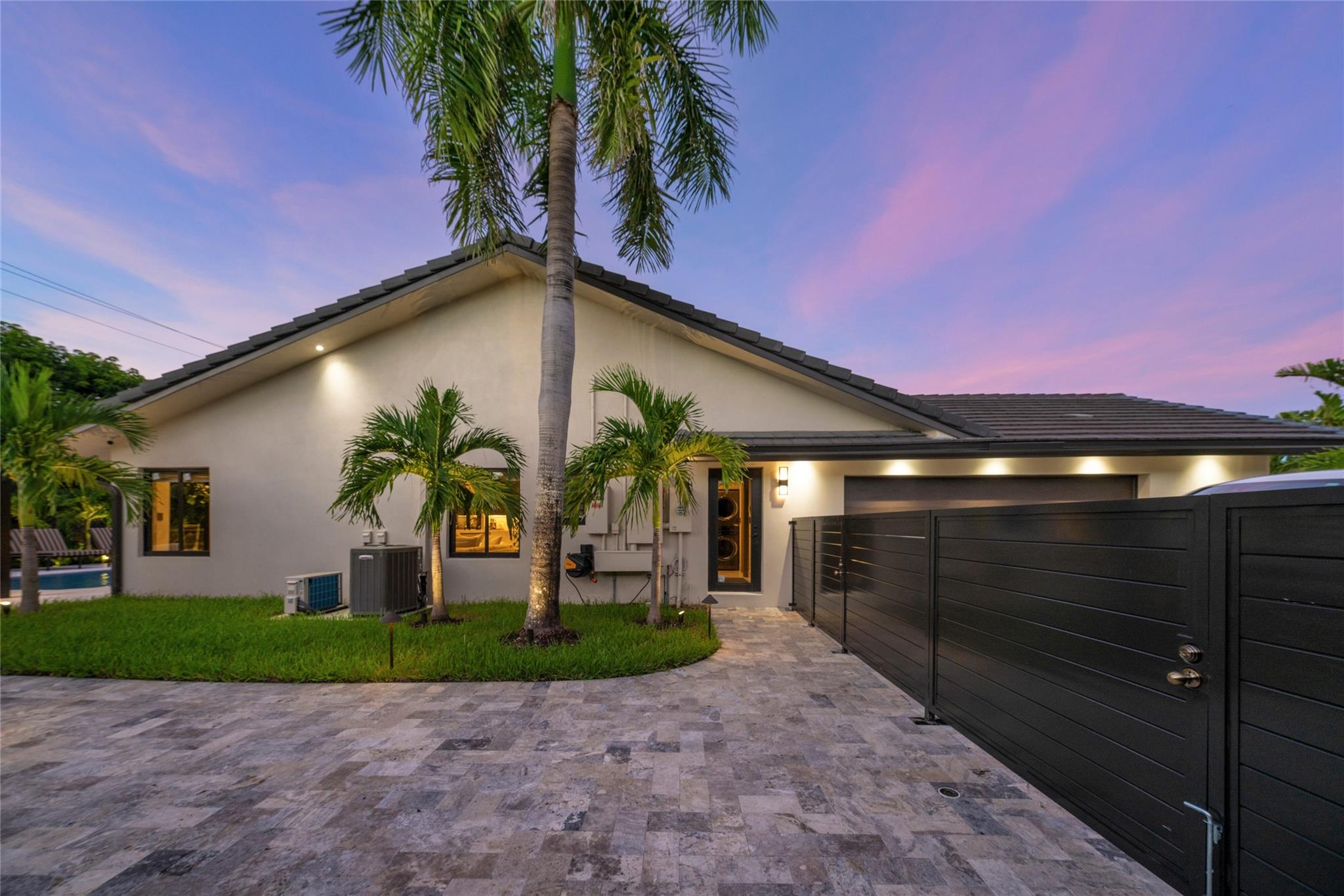 HARBOR BEACH - Residential