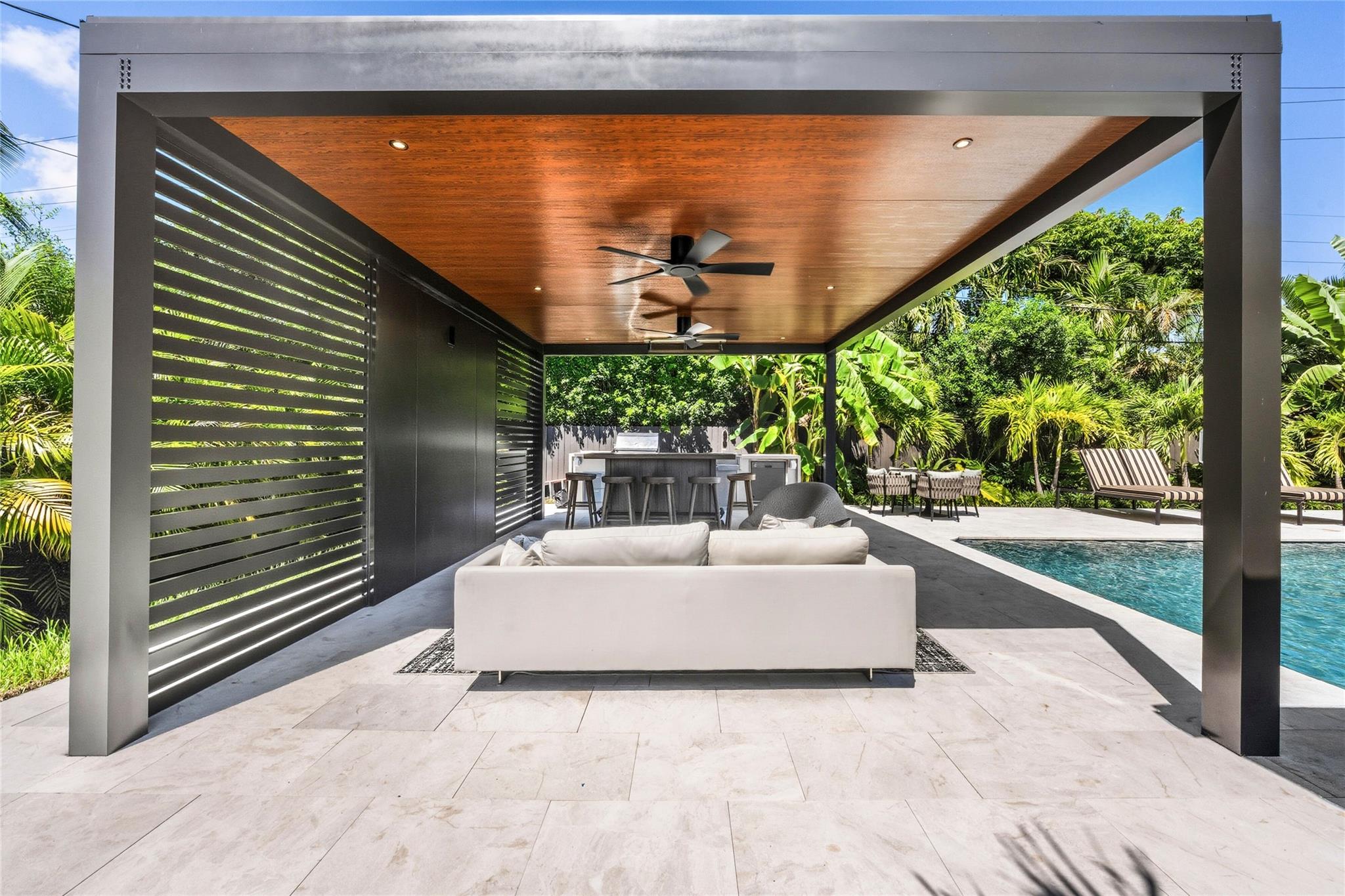 HARBOR BEACH - Residential