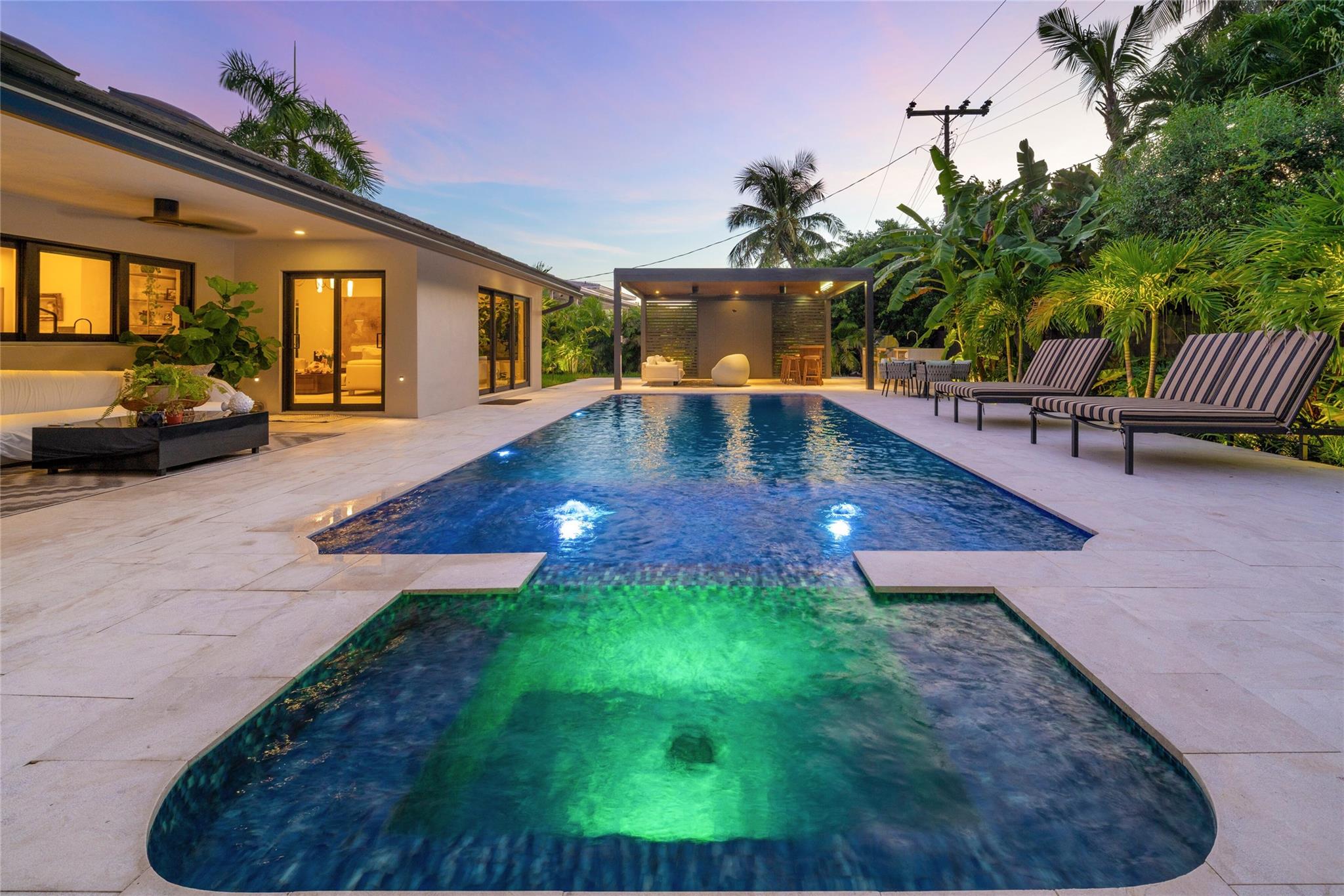 HARBOR BEACH - Residential