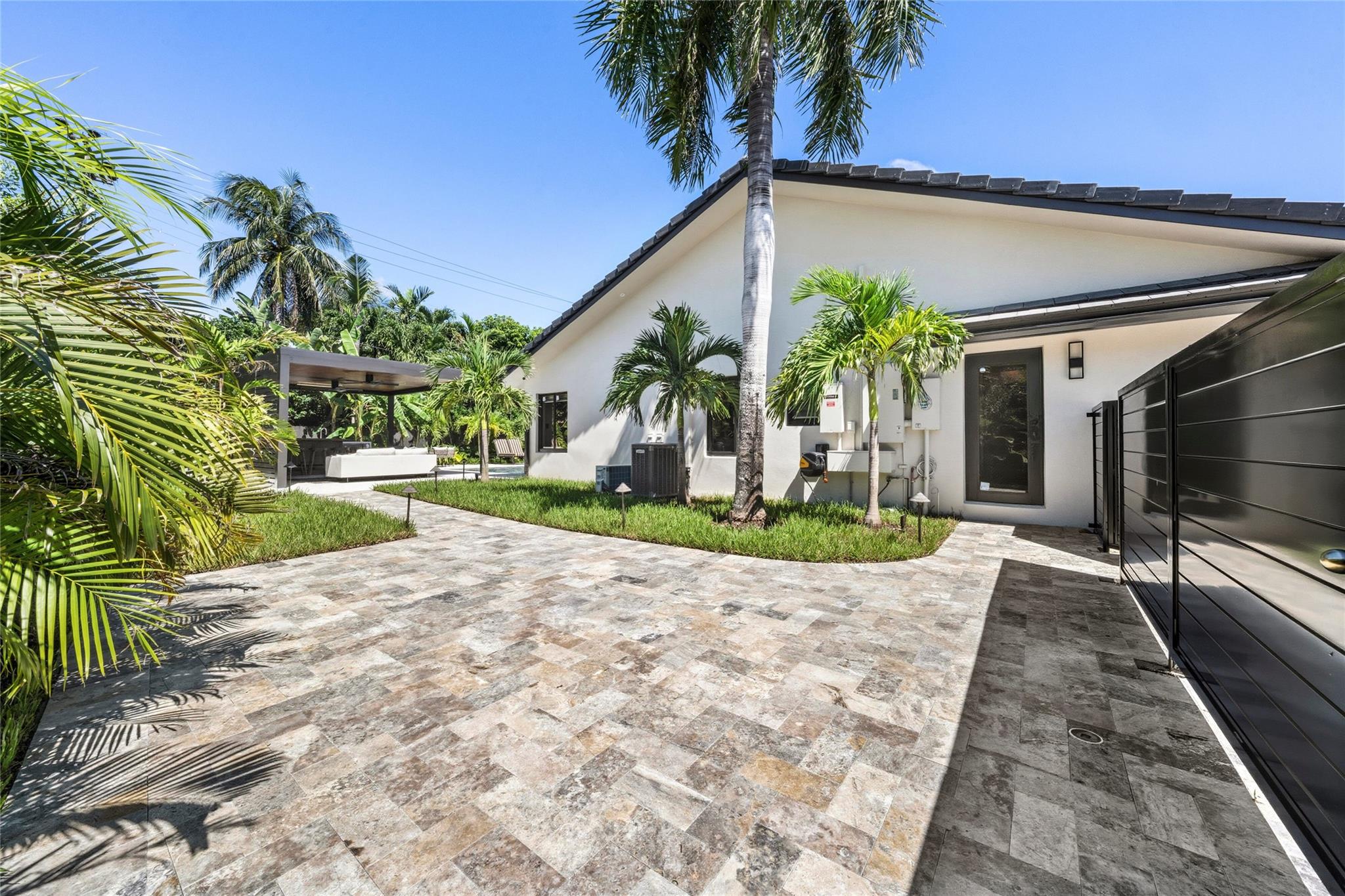 HARBOR BEACH - Residential