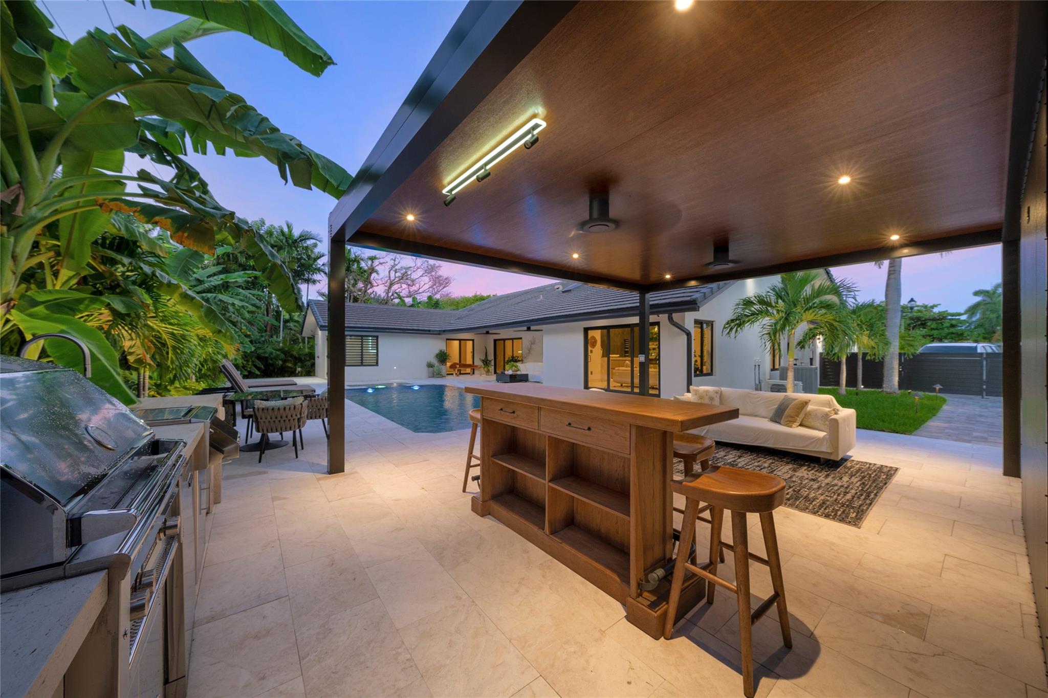 HARBOR BEACH - Residential