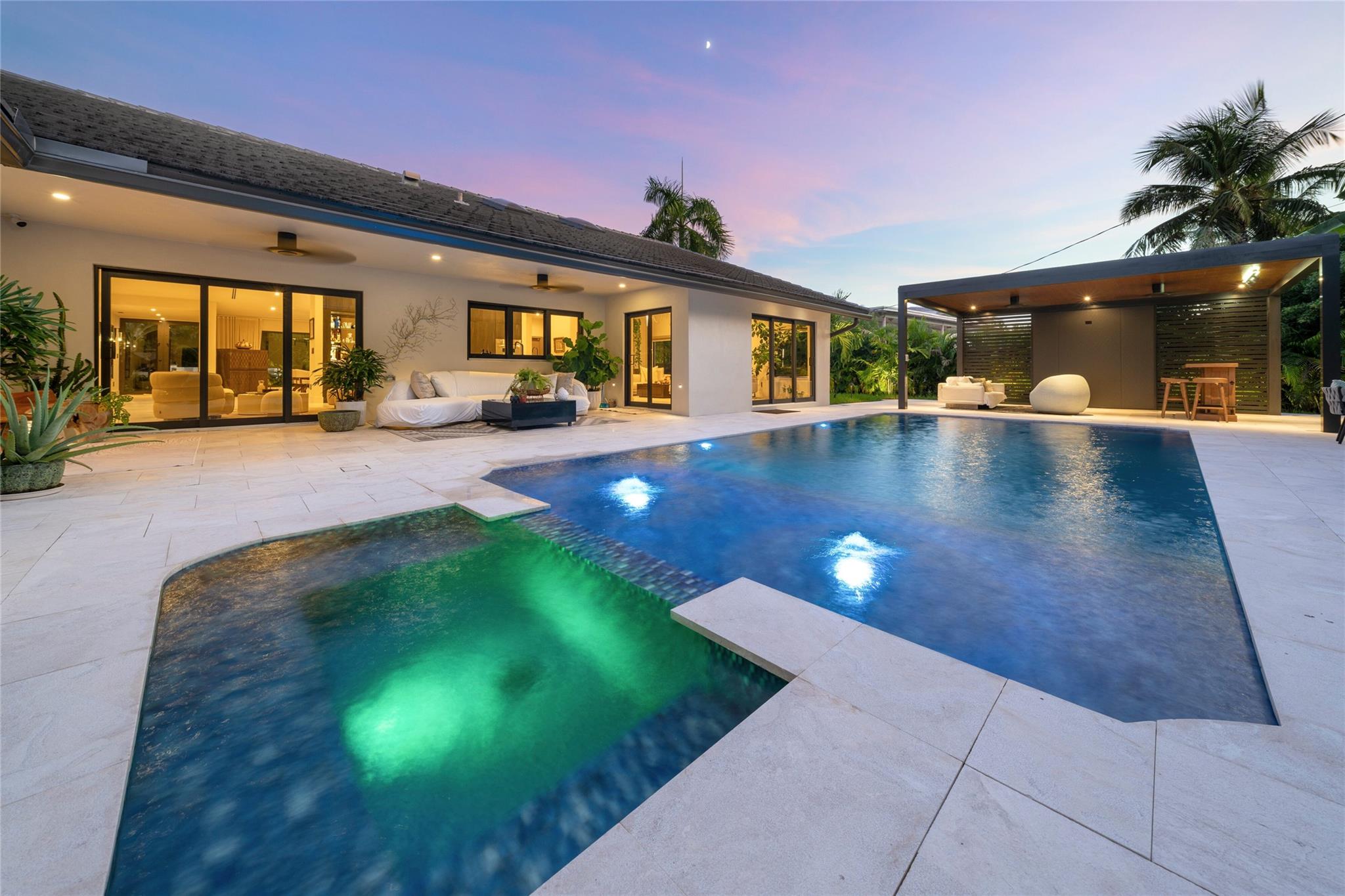 HARBOR BEACH - Residential