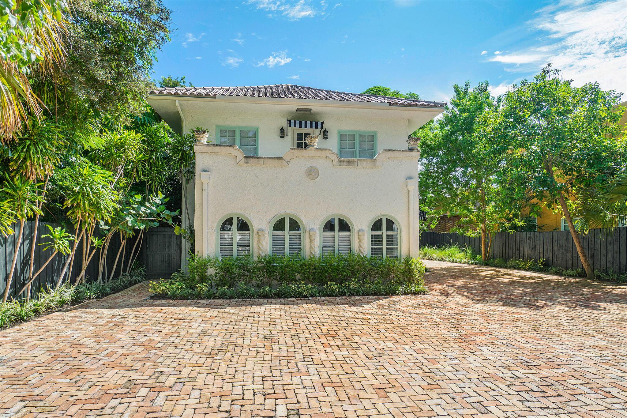 333 Marlborough Road