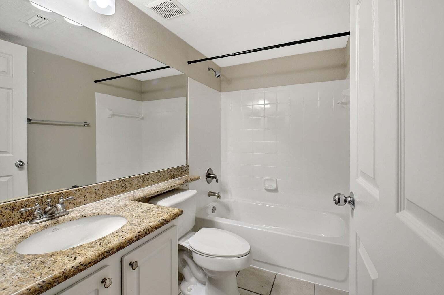 MURANO AT DELRAY BEACH CO - Residential Lease