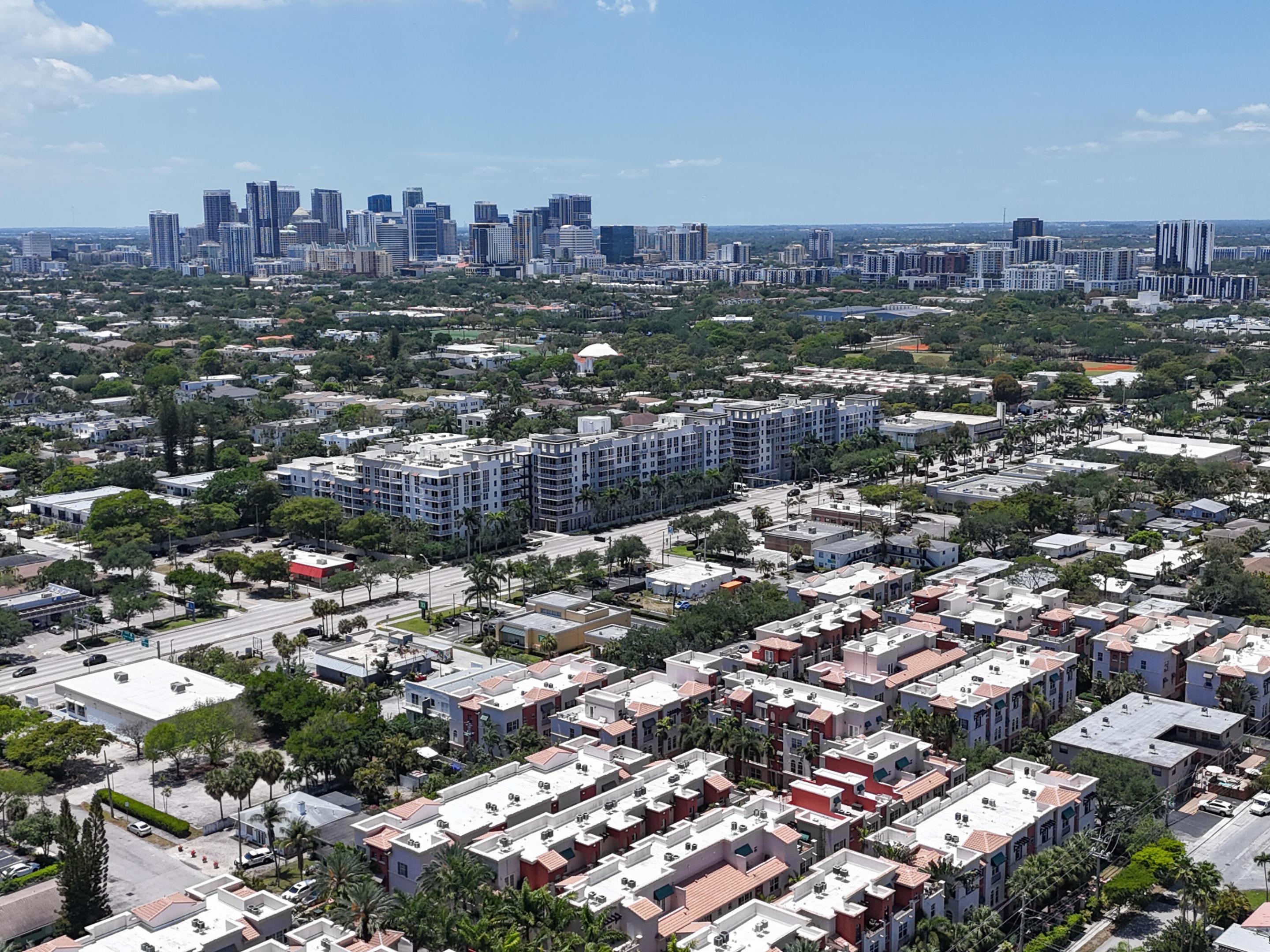 VILLA MEDICI CONDO - Residential