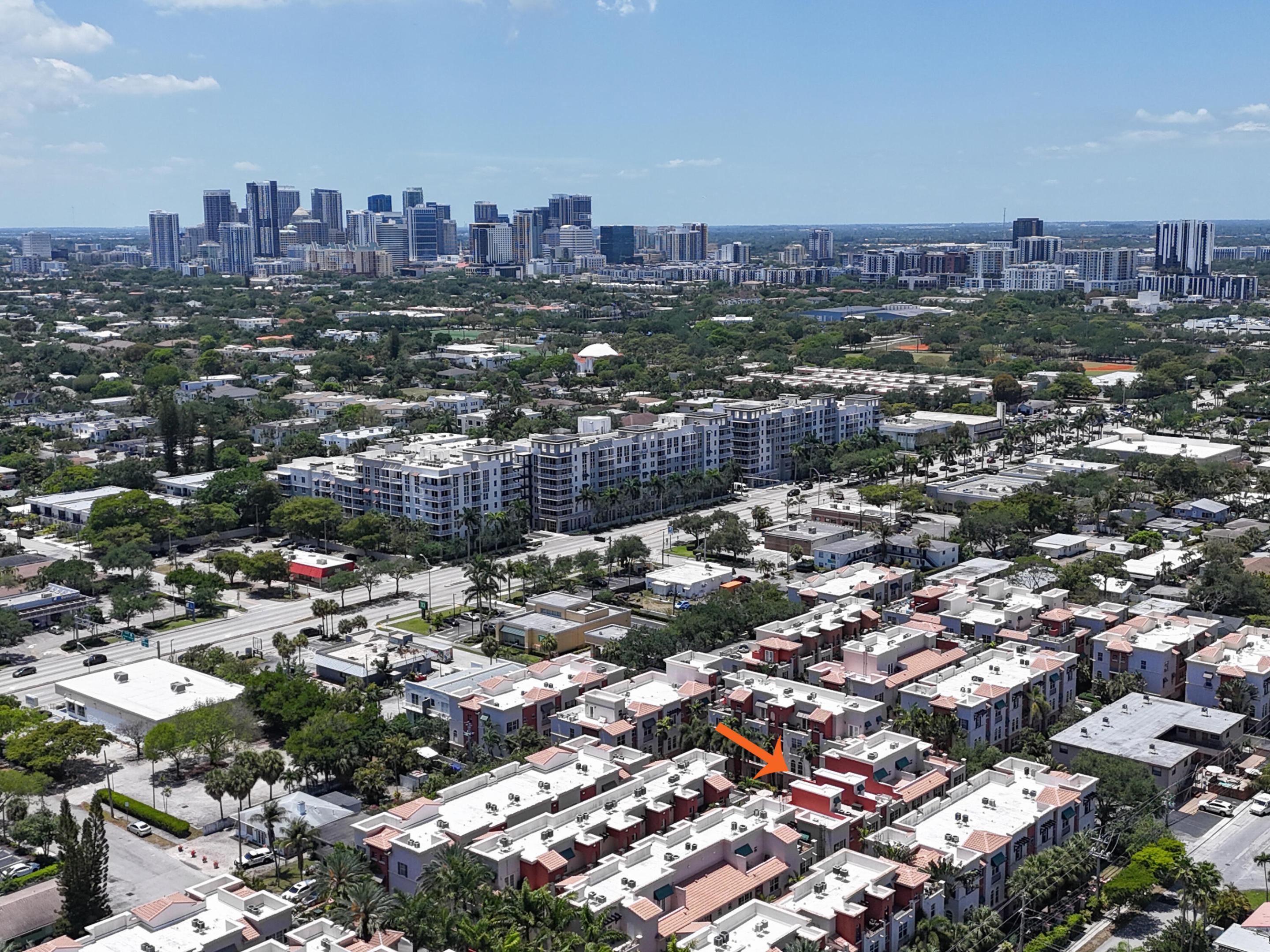 VILLA MEDICI CONDO - Residential