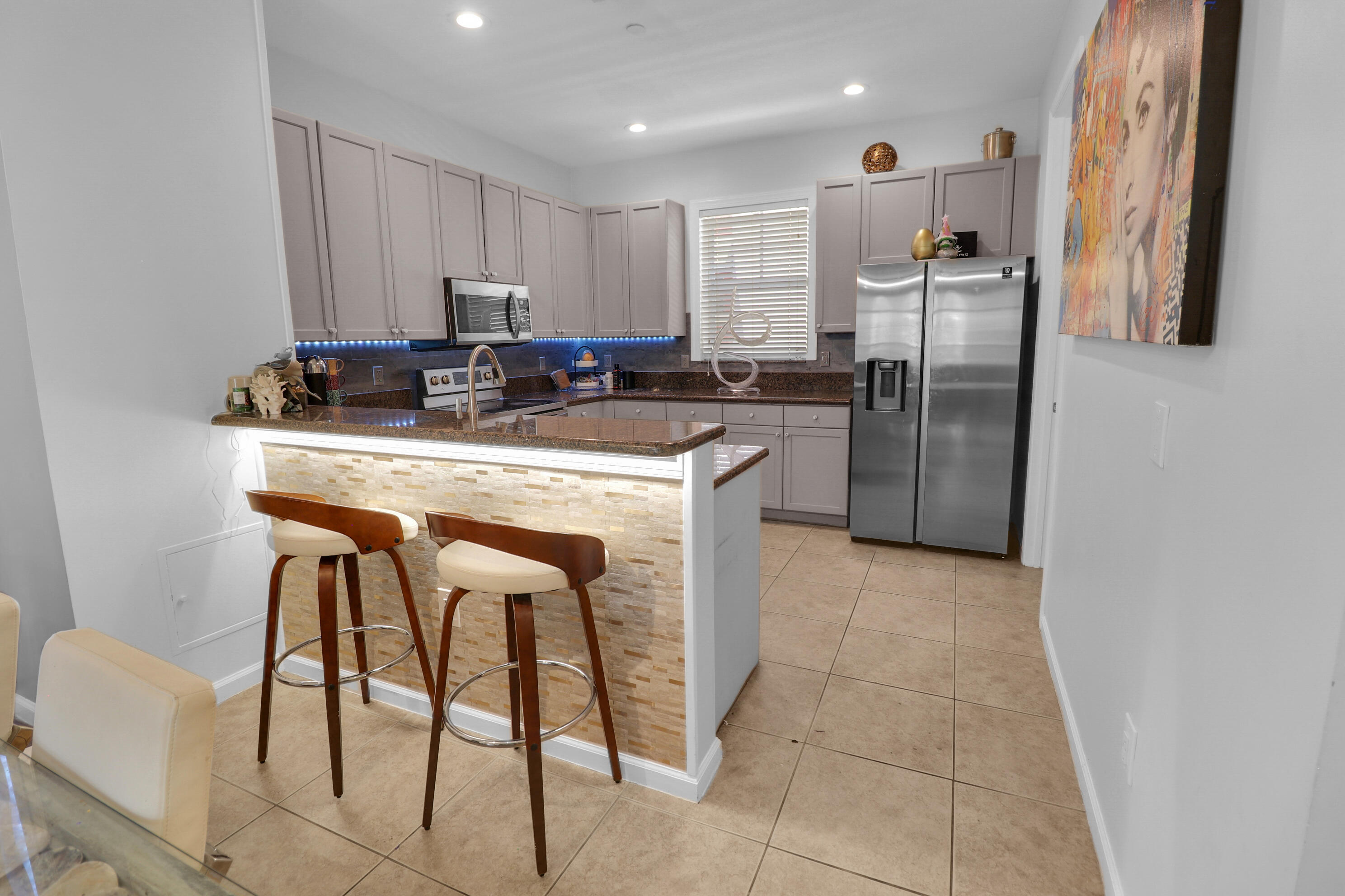 VILLA MEDICI CONDO - Residential