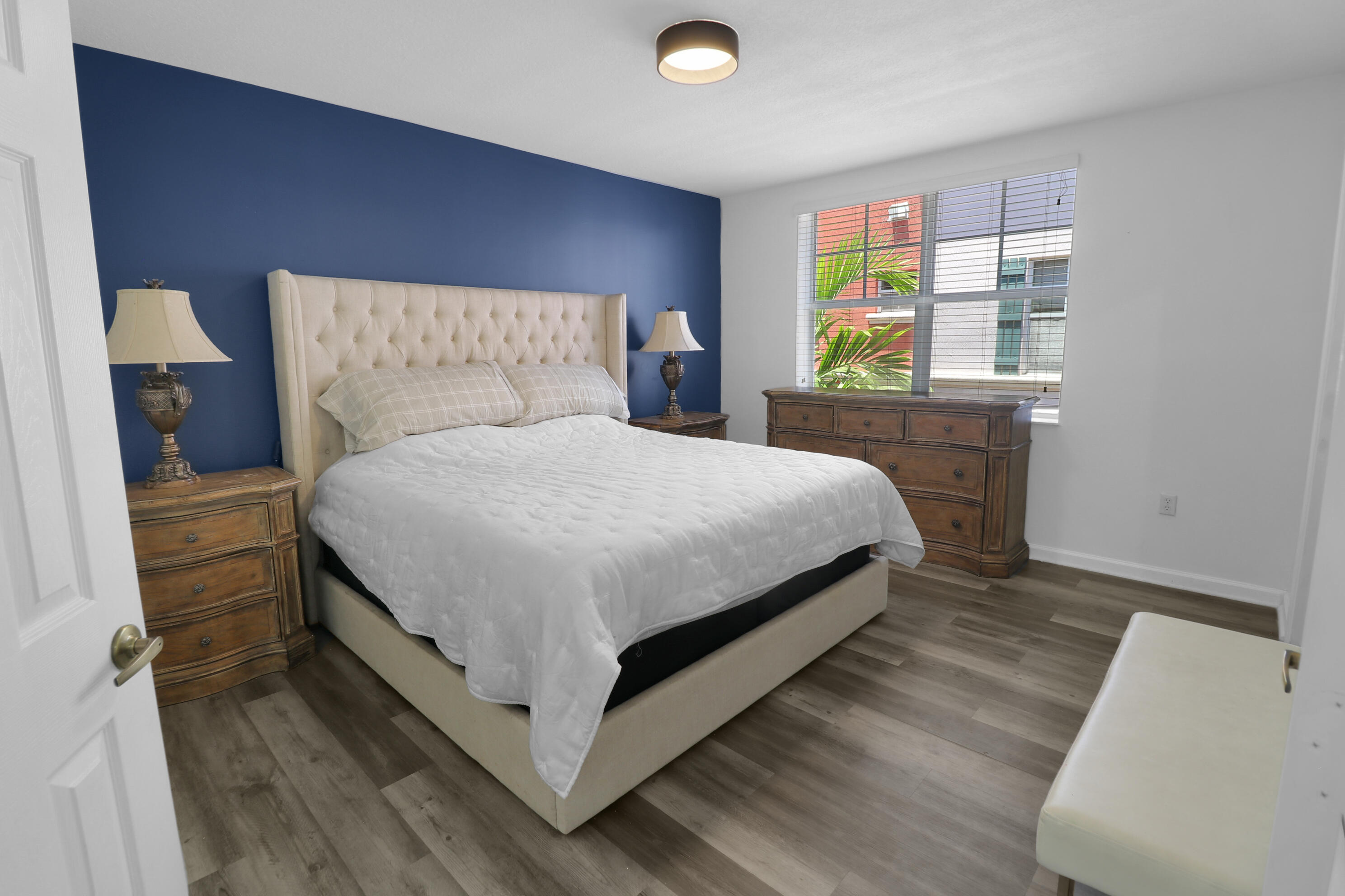 VILLA MEDICI CONDO - Residential
